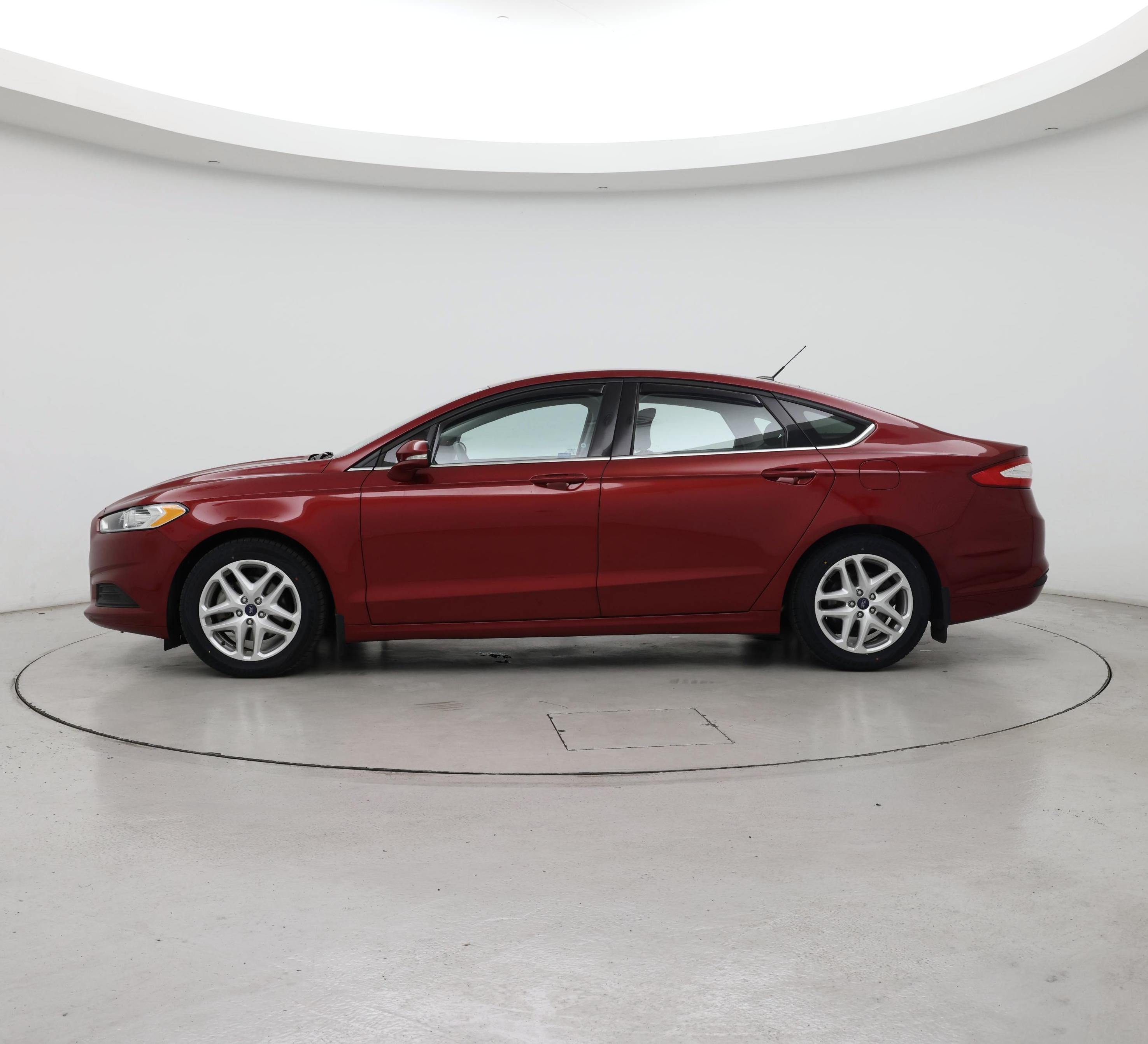Thumbnail: 2016 Ford Fusion - 3