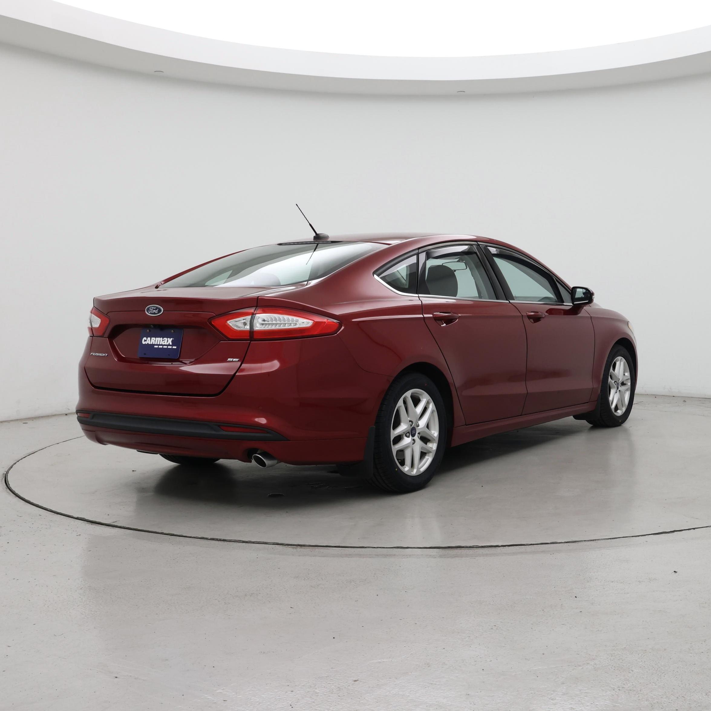 Thumbnail: 2016 Ford Fusion - 8
