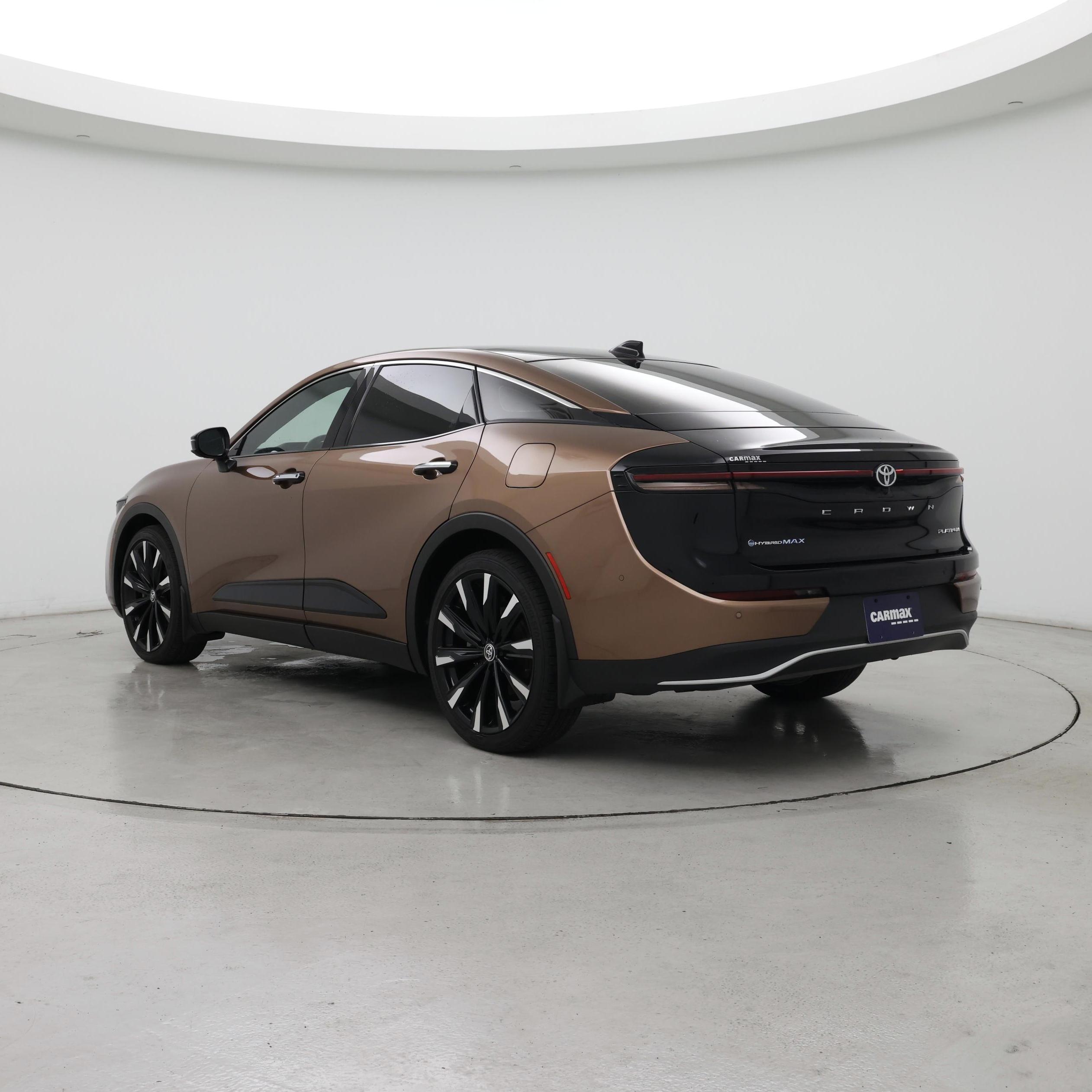 Thumbnail: 2024 Toyota Crown - 2