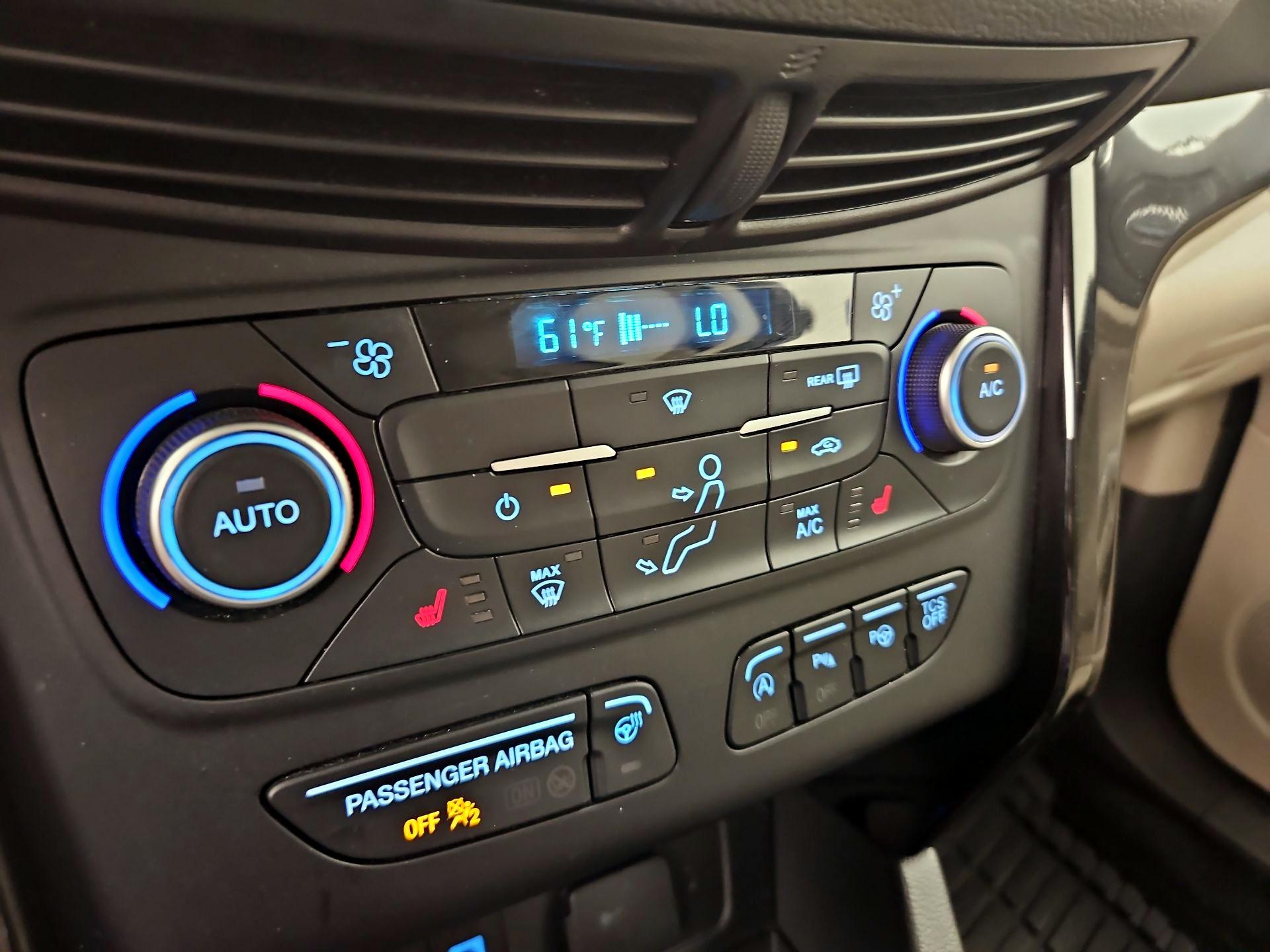 Thumbnail: 2018 Ford Escape - 17