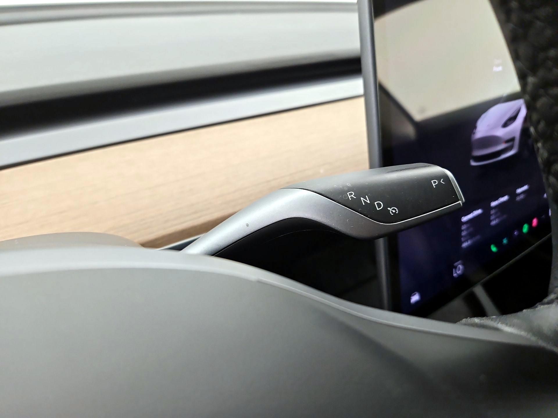 Thumbnail: 2022 Tesla Model 3 - 17