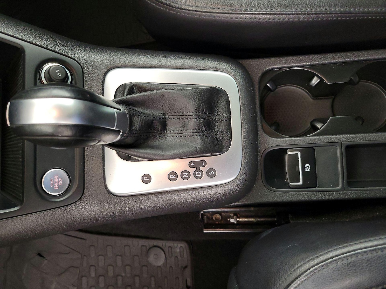 2017 Volkswagen Tiguan Sport - Photo 19