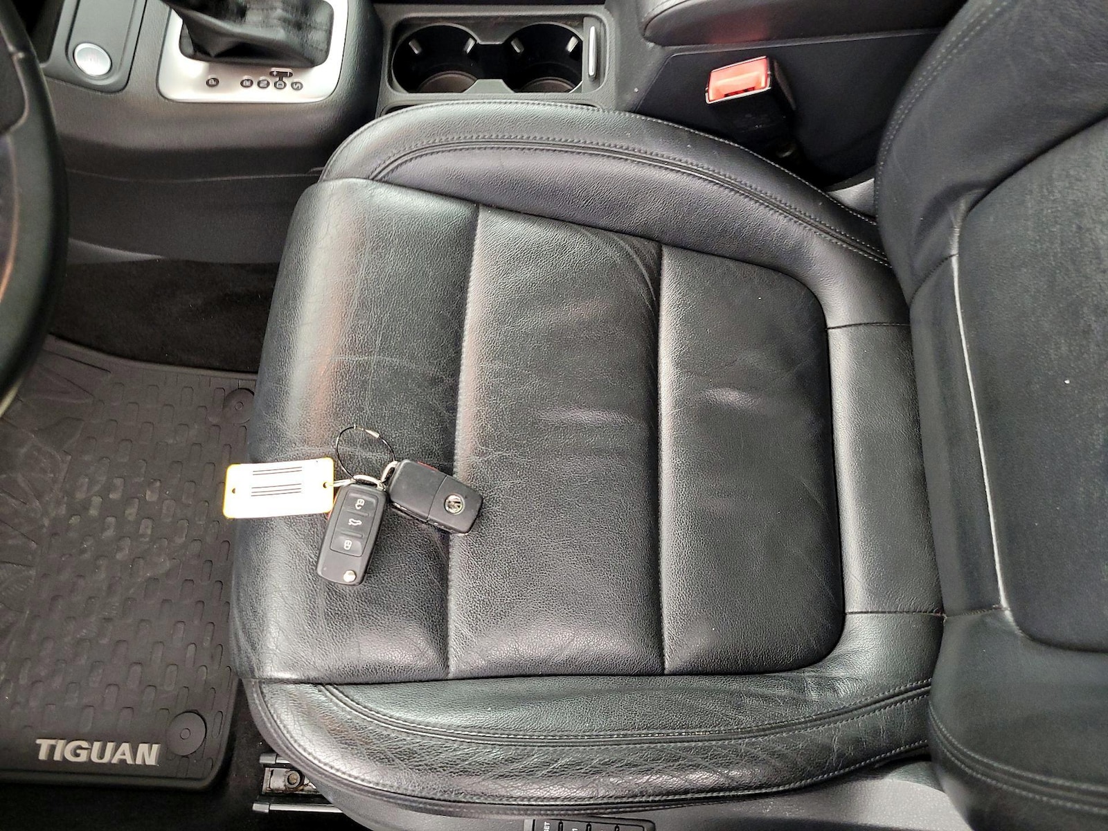 2017 Volkswagen Tiguan Sport - Photo 25