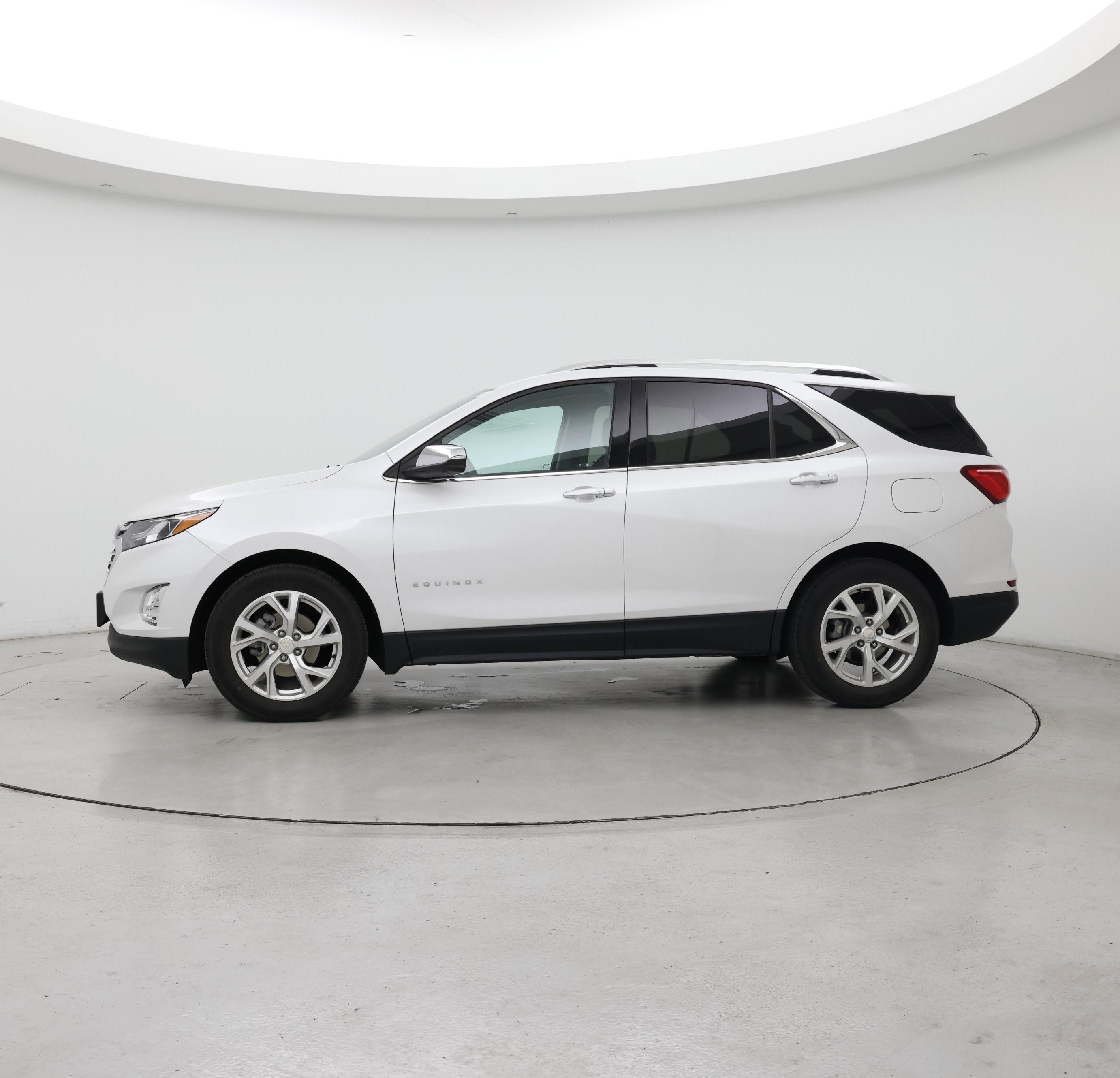 Thumbnail: 2020 Chevrolet Equinox - 3