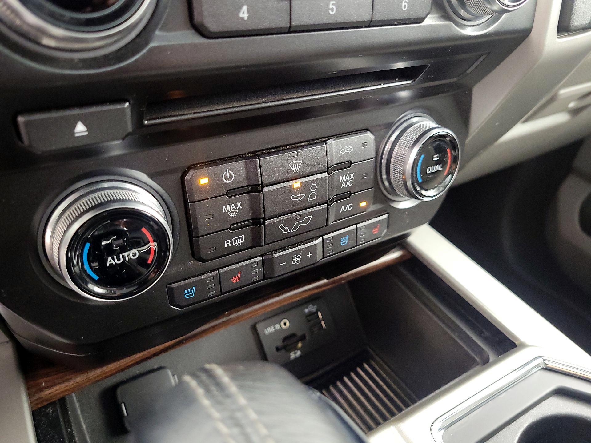 Thumbnail: 2015 Ford F-150 - 17