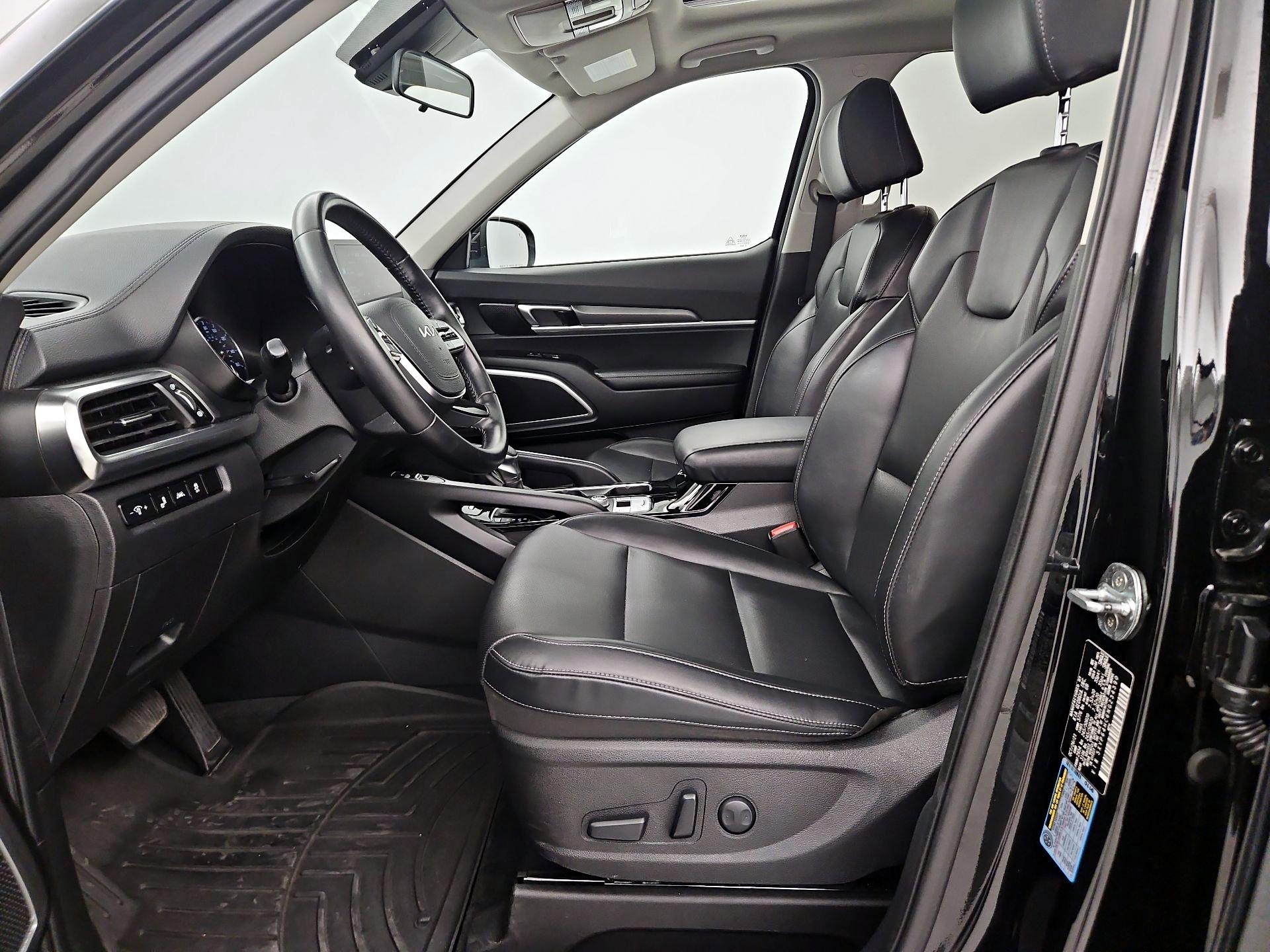 Thumbnail: 2022 Kia Telluride - 11