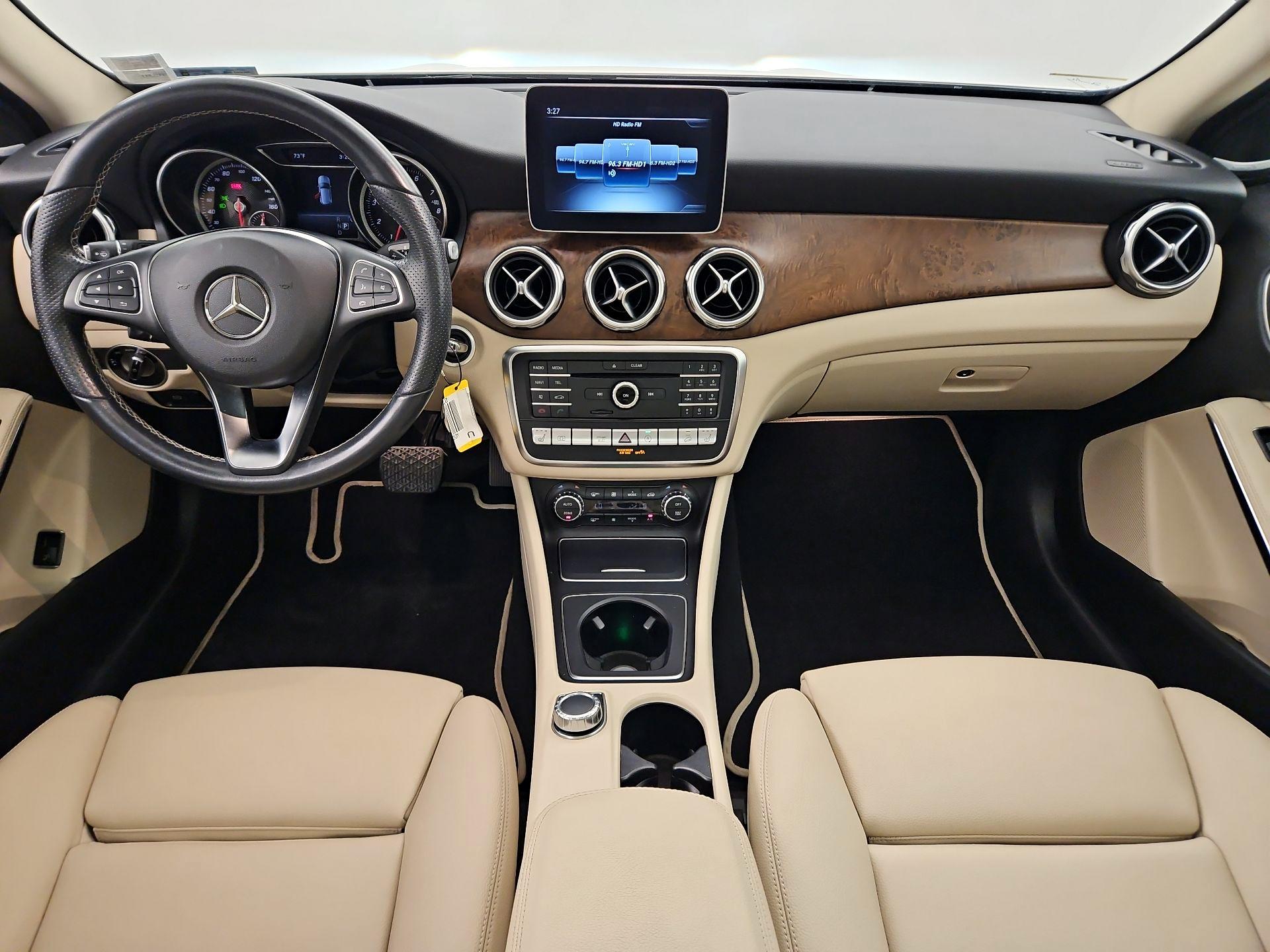Thumbnail: 2020 Mercedes-Benz GLA - 9