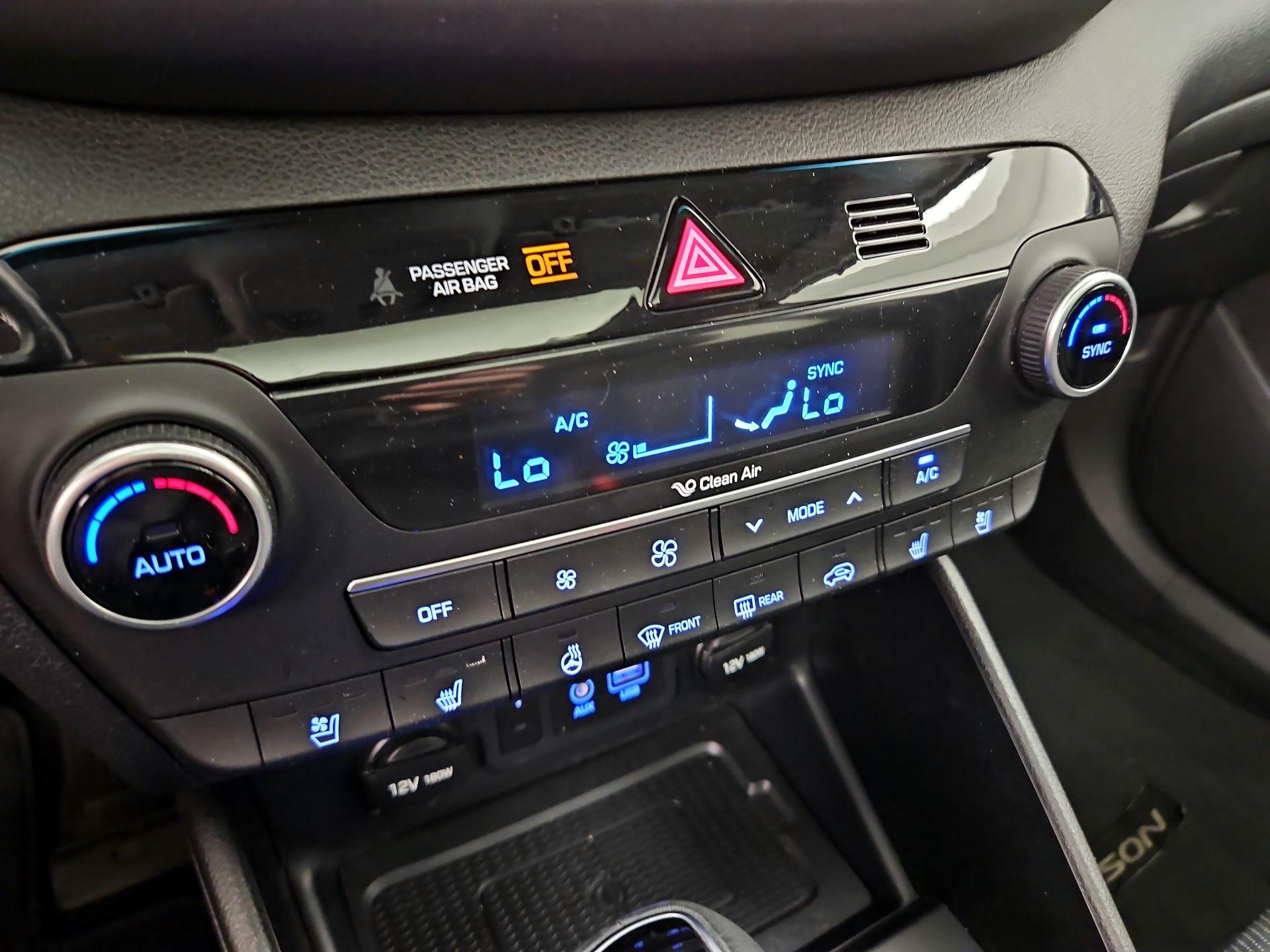 Thumbnail: 2020 Hyundai Tucson - 16