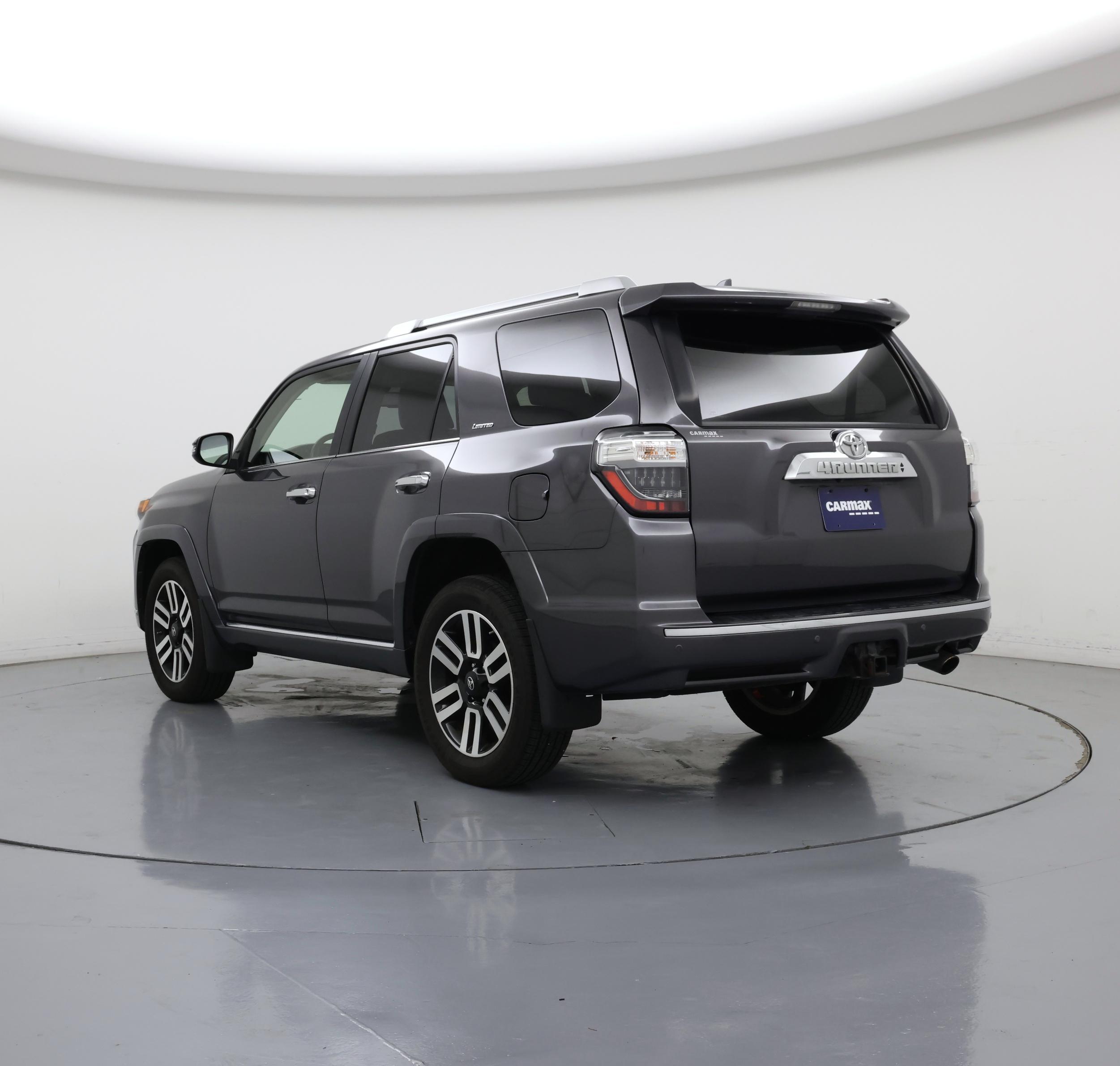 Thumbnail: 2018 Toyota 4Runner - 2