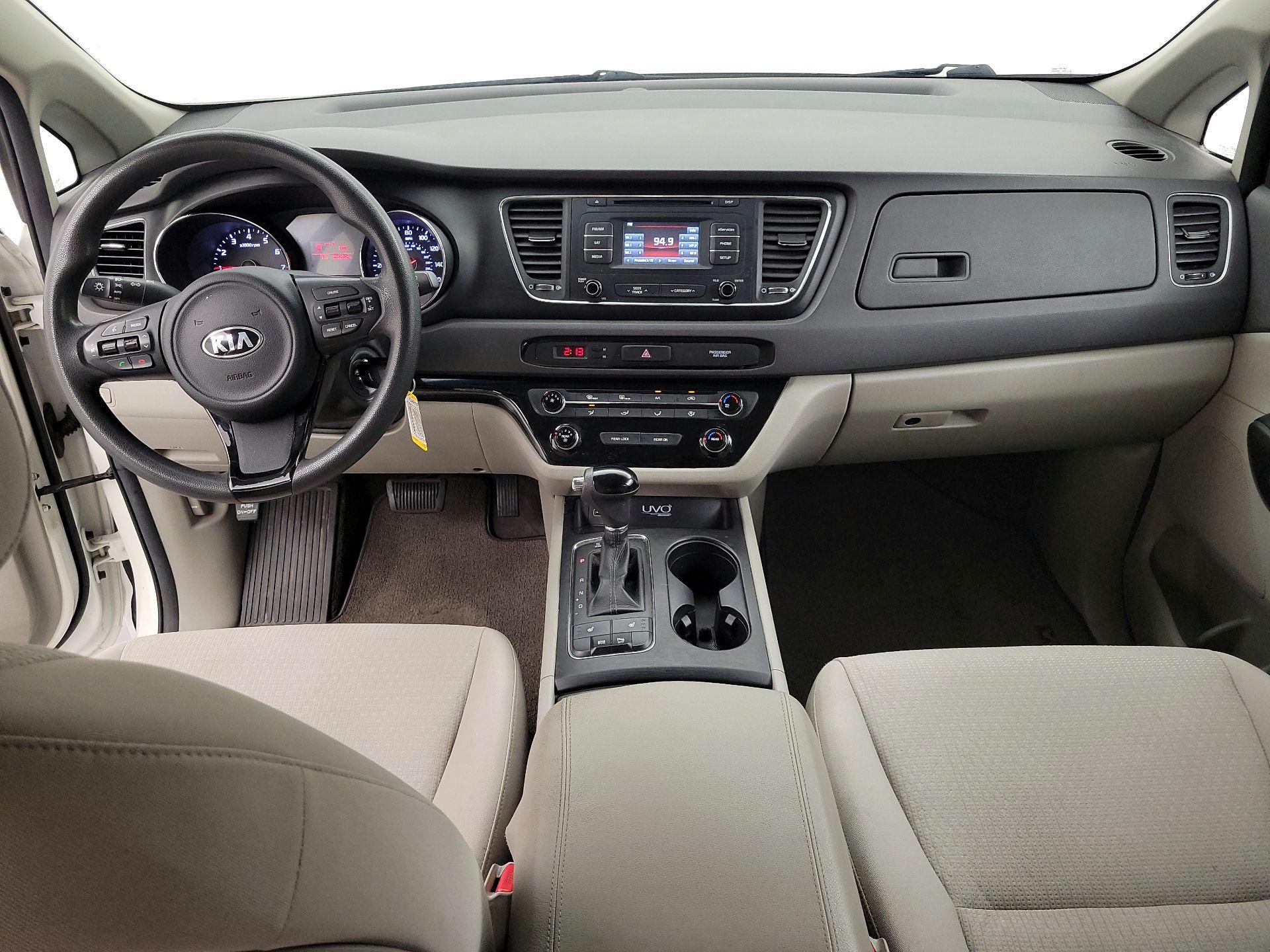Thumbnail: 2016 Kia Sedona - 9