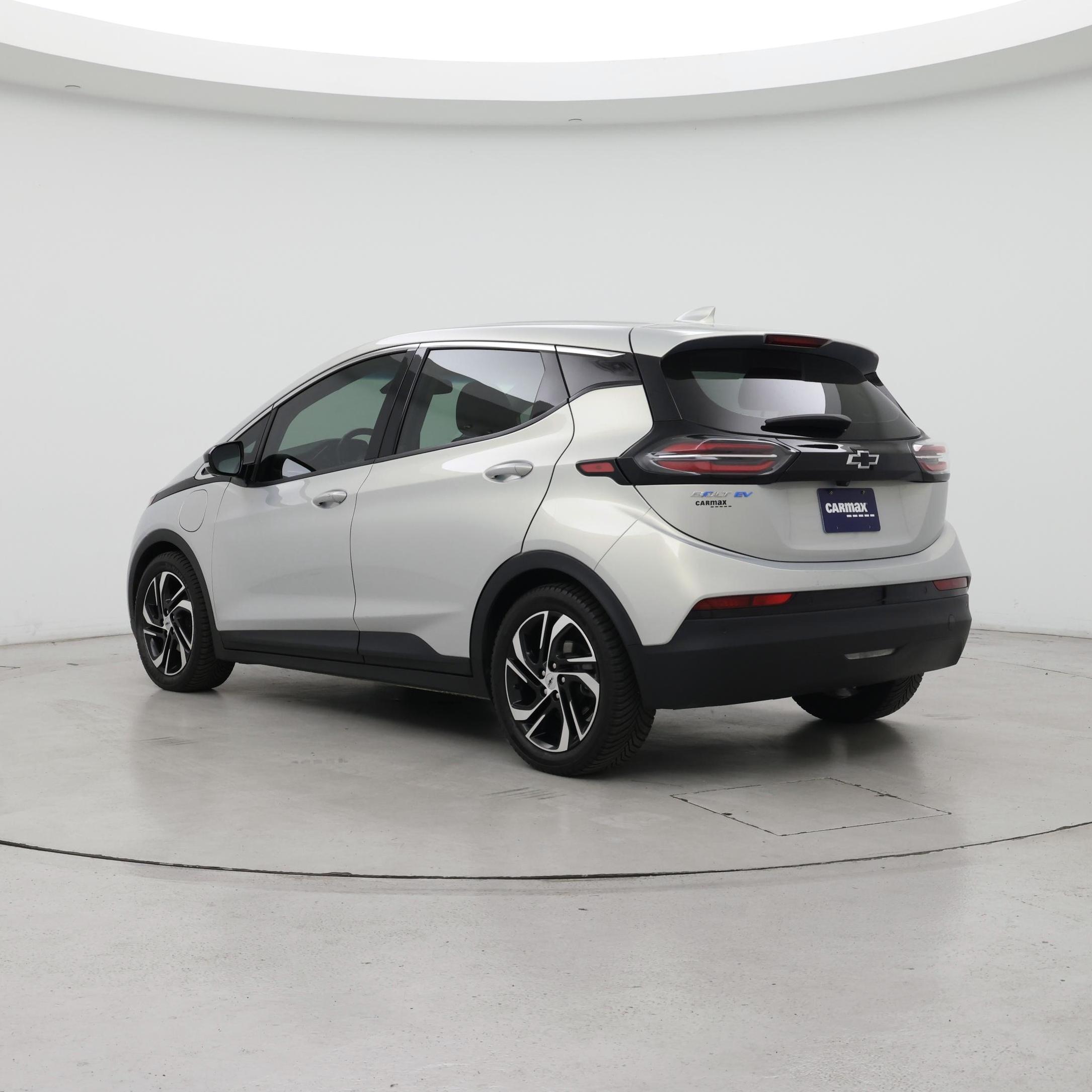 Thumbnail: 2022 Chevrolet Bolt EV - 2