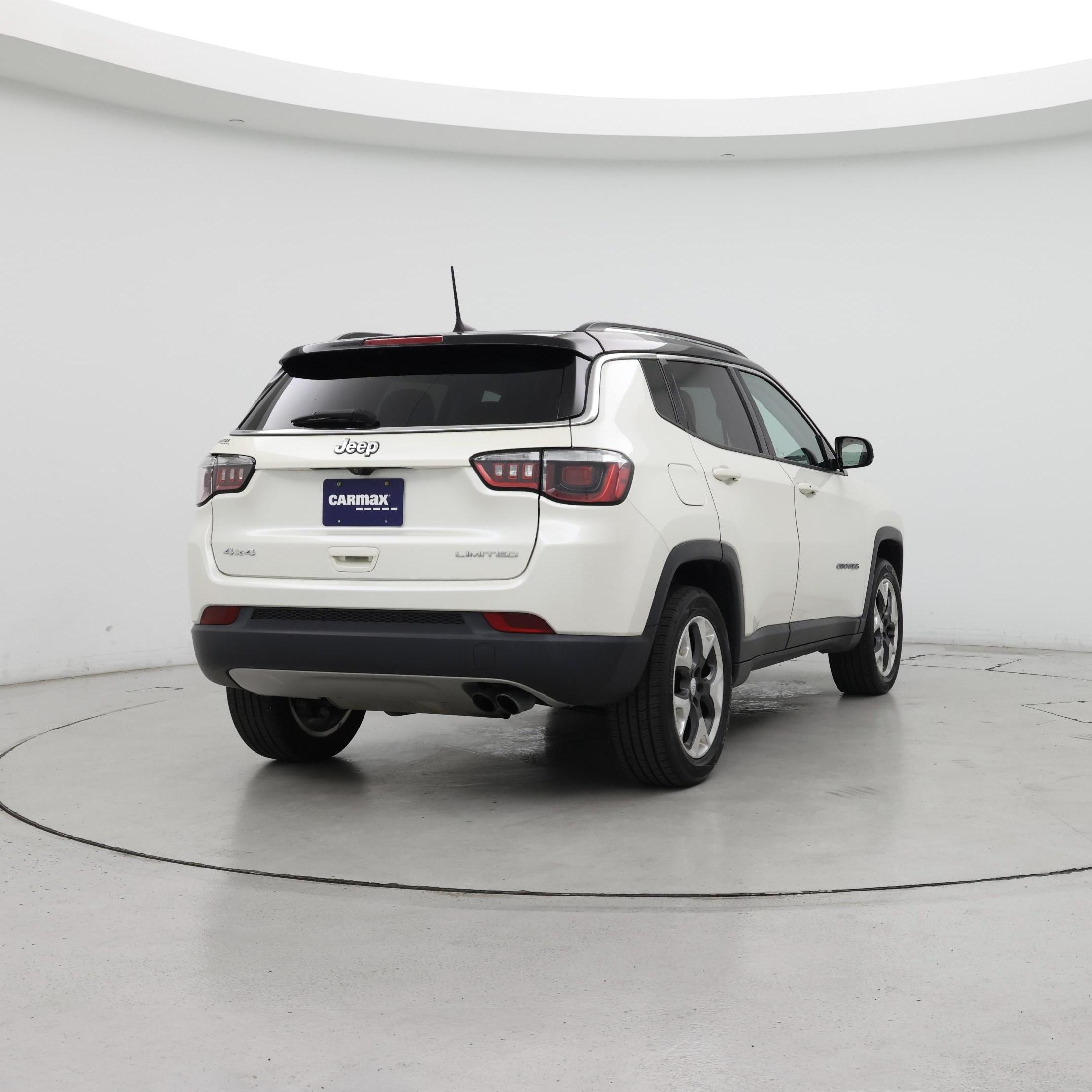 Thumbnail: 2018 Jeep Compass - 8