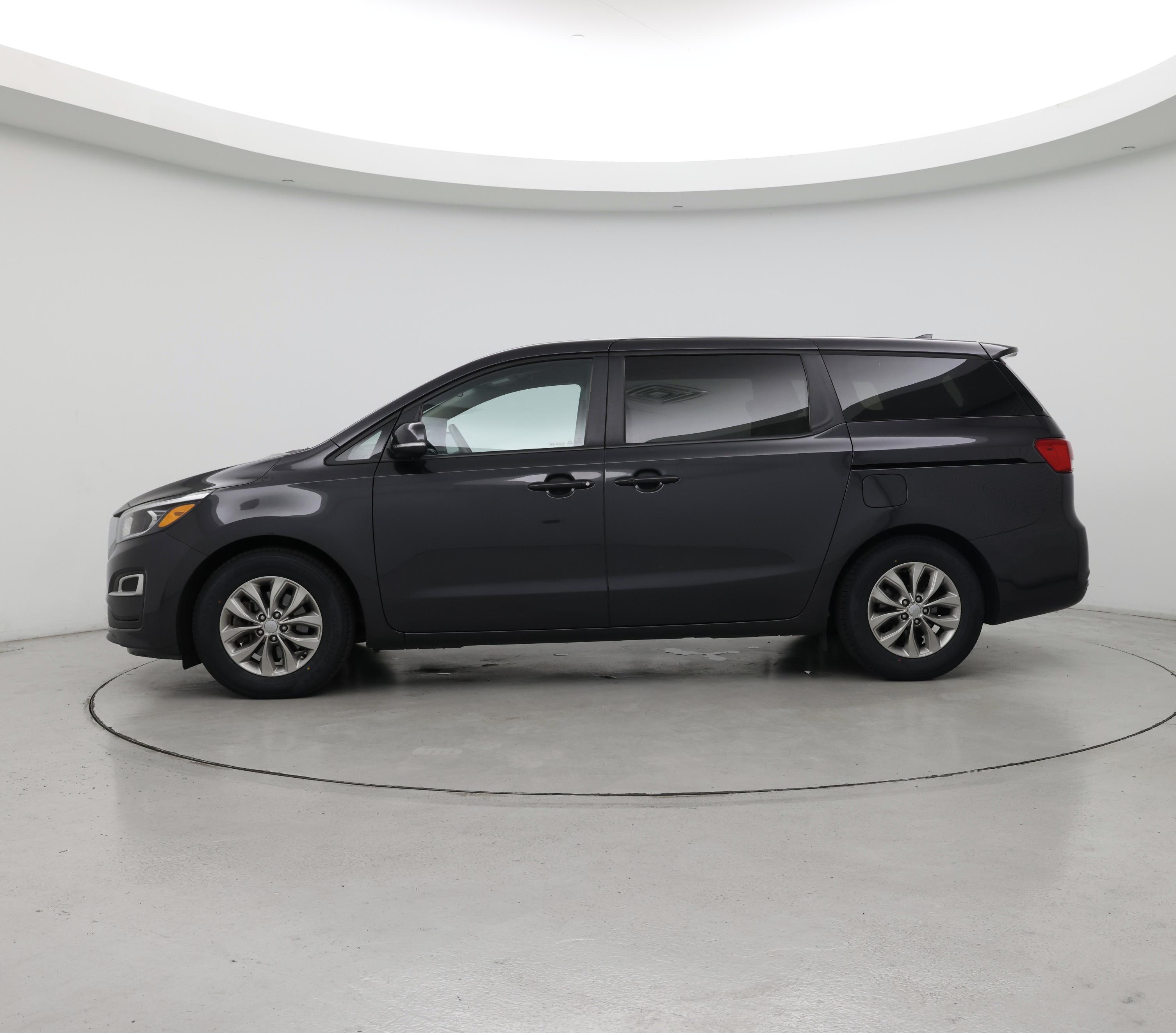 Thumbnail: 2020 Kia Sedona - 3