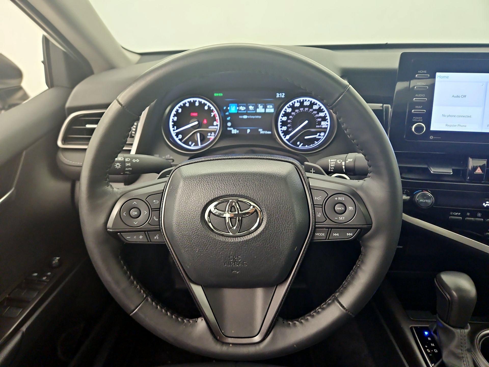 Thumbnail: 2024 Toyota Camry - 10