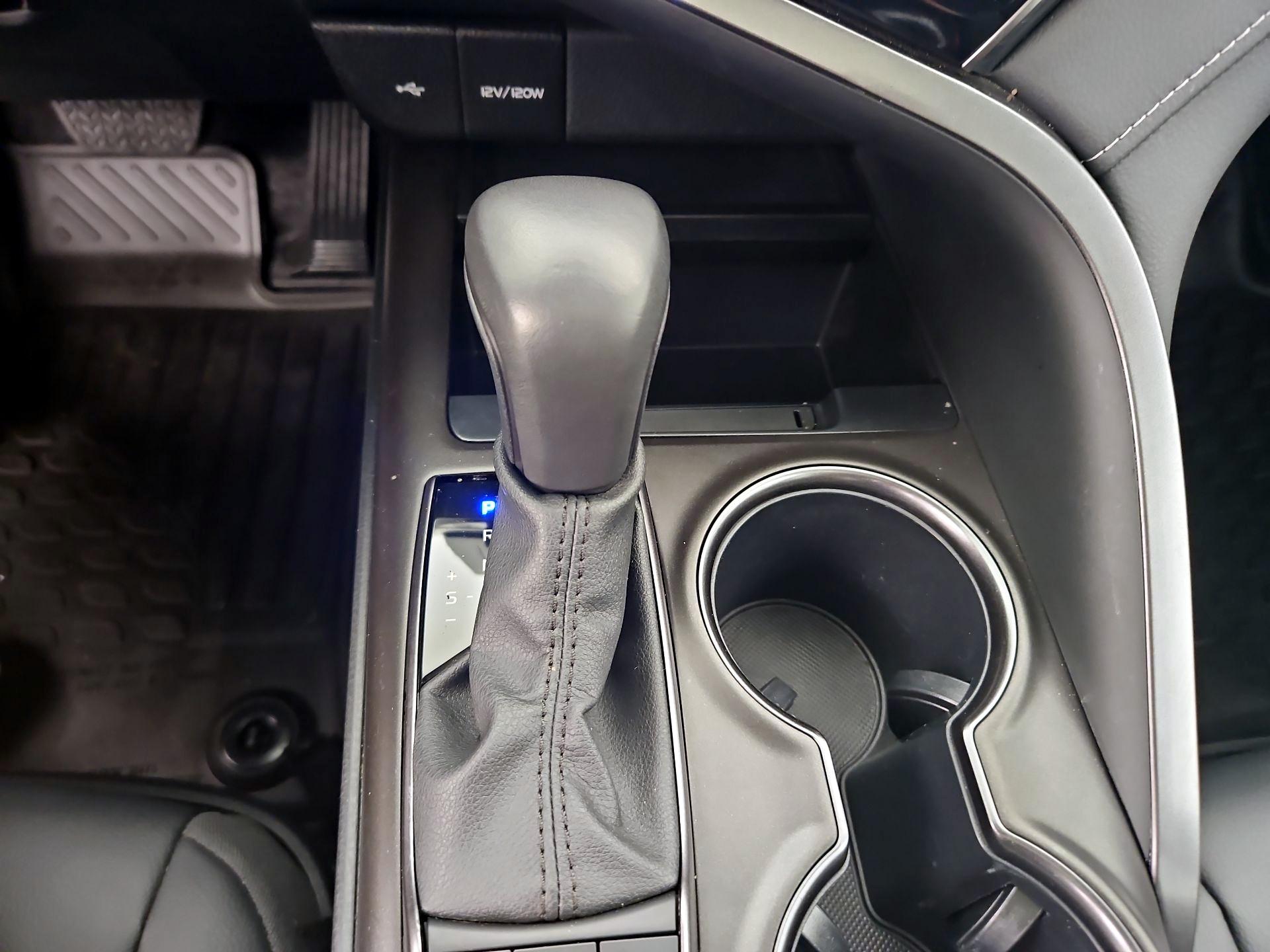 Thumbnail: 2024 Toyota Camry - 17