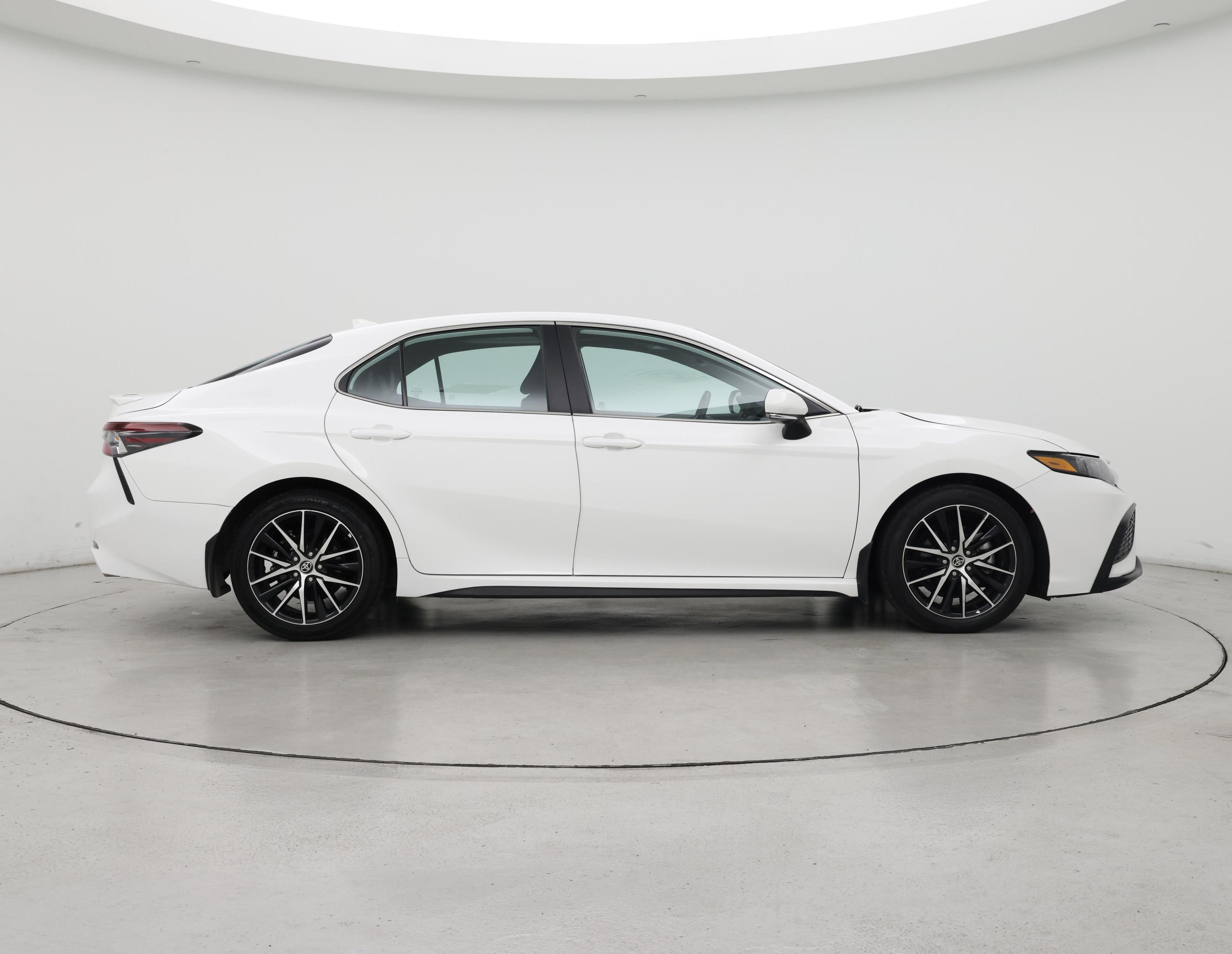 Thumbnail: 2024 Toyota Camry - 7