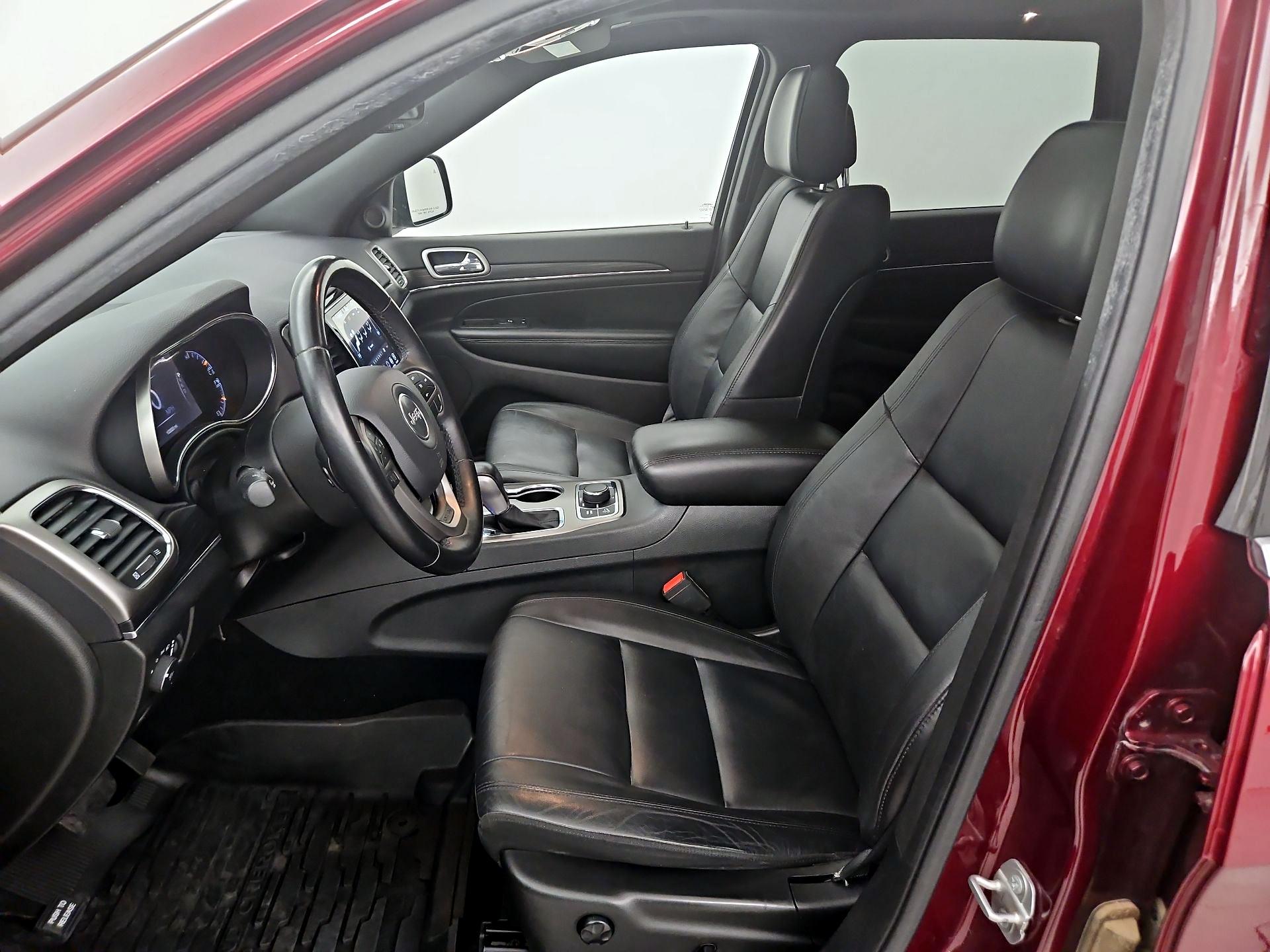 Thumbnail: 2019 Jeep Grand Cherokee - 11