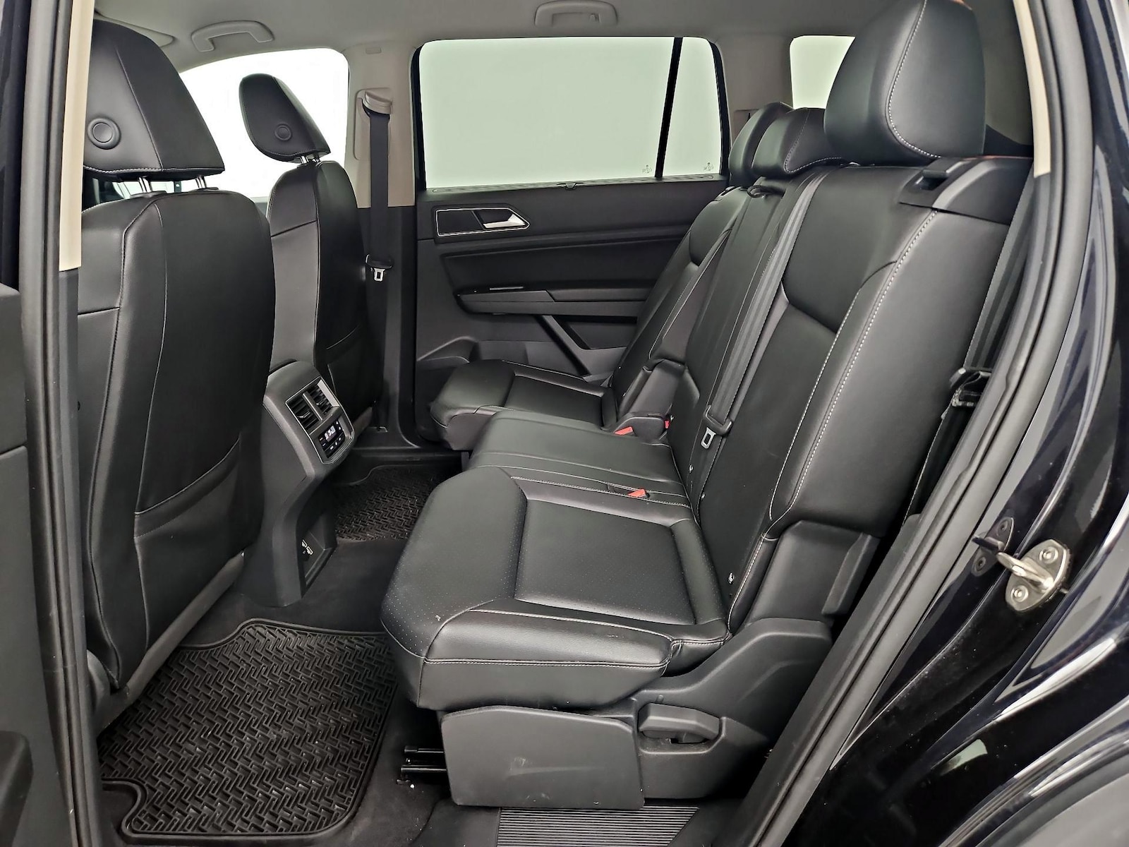 2019 Volkswagen Atlas SE R-Line w/Tech - Photo 20