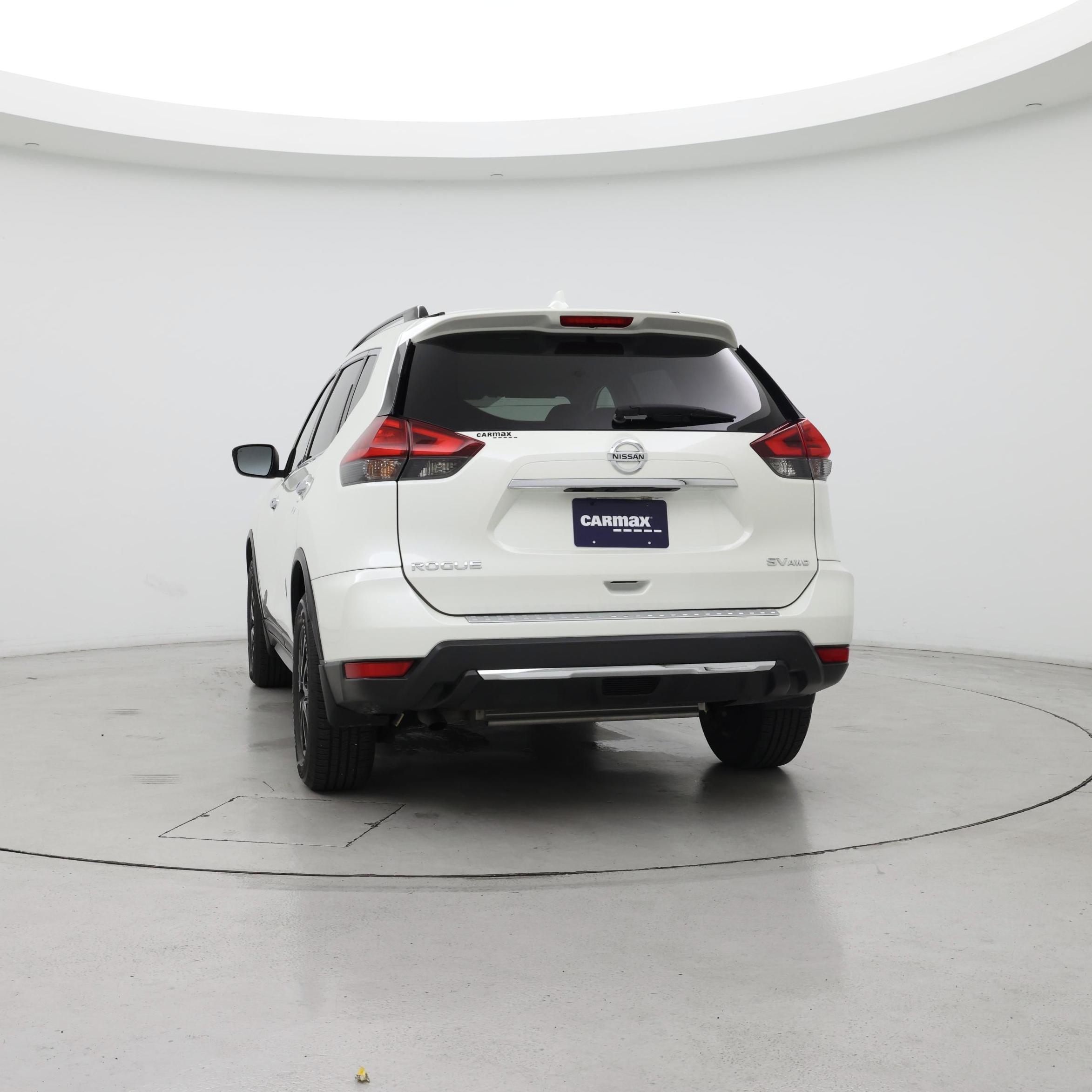 Thumbnail: 2017 Nissan Rogue - 6