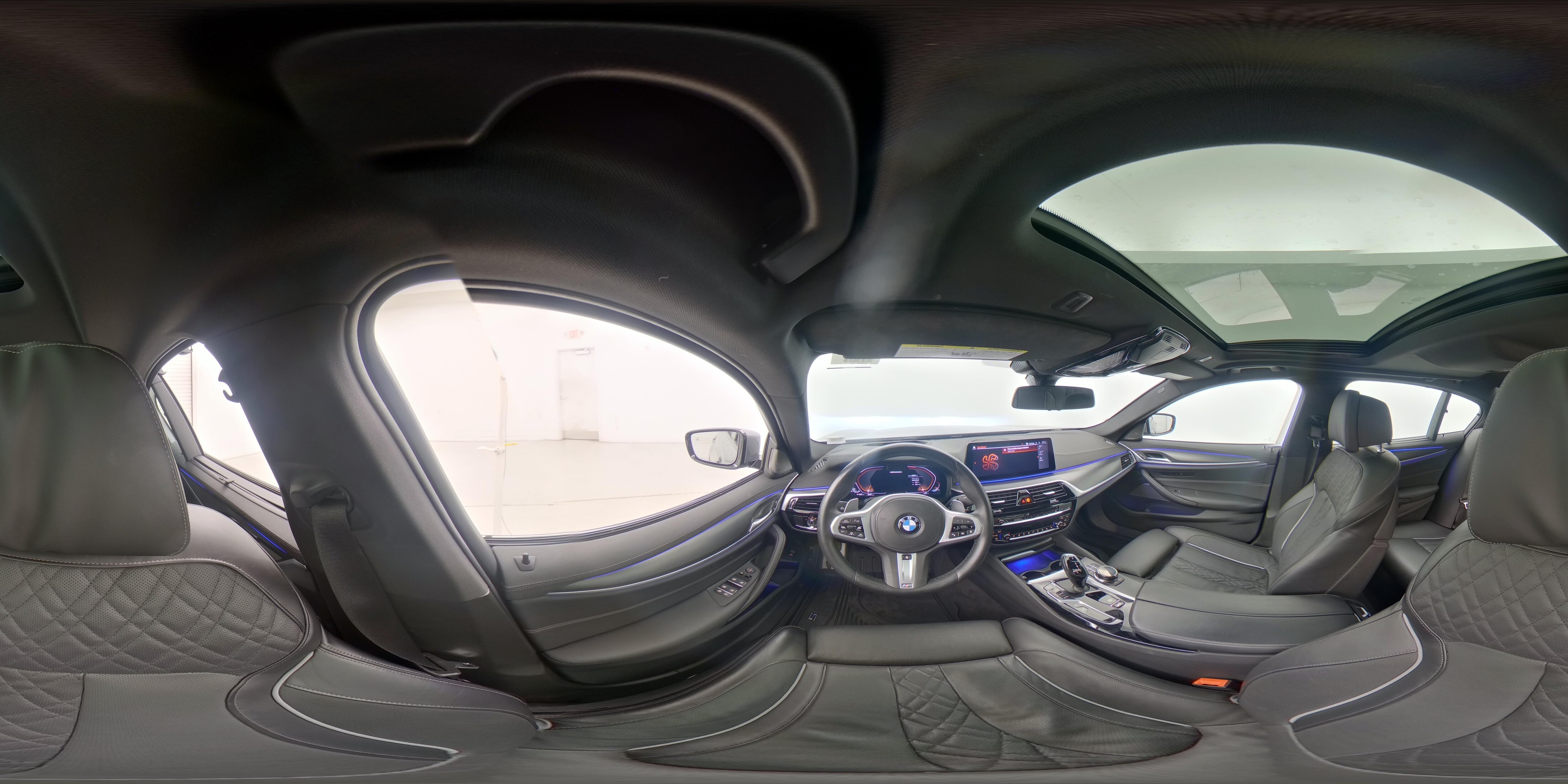 2023 BMW 5 Series M550i - Photo 29