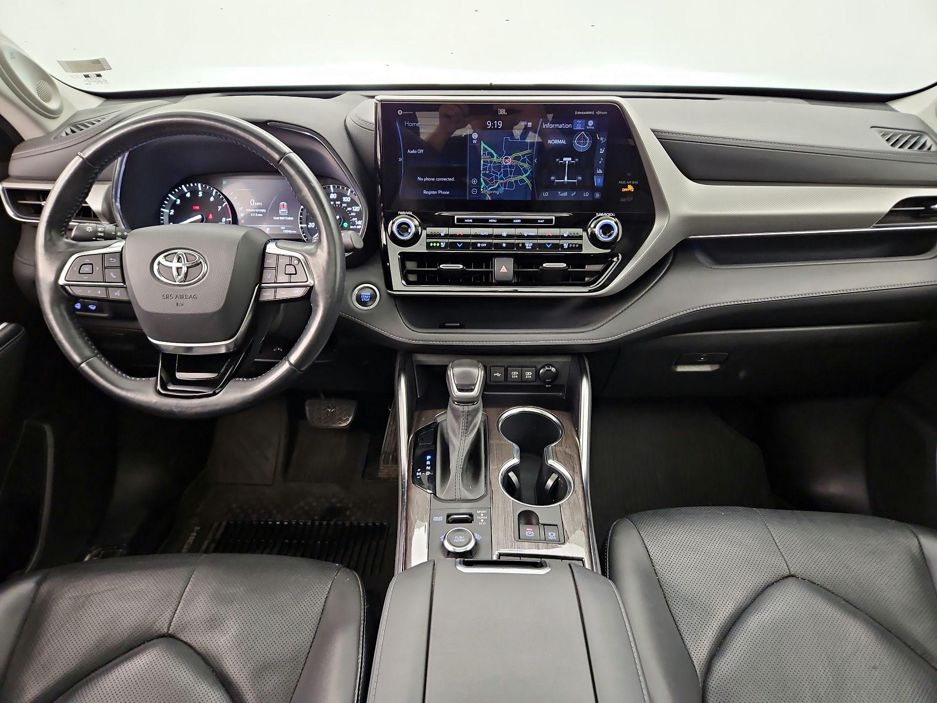 Thumbnail: 2021 Toyota Highlander - 9