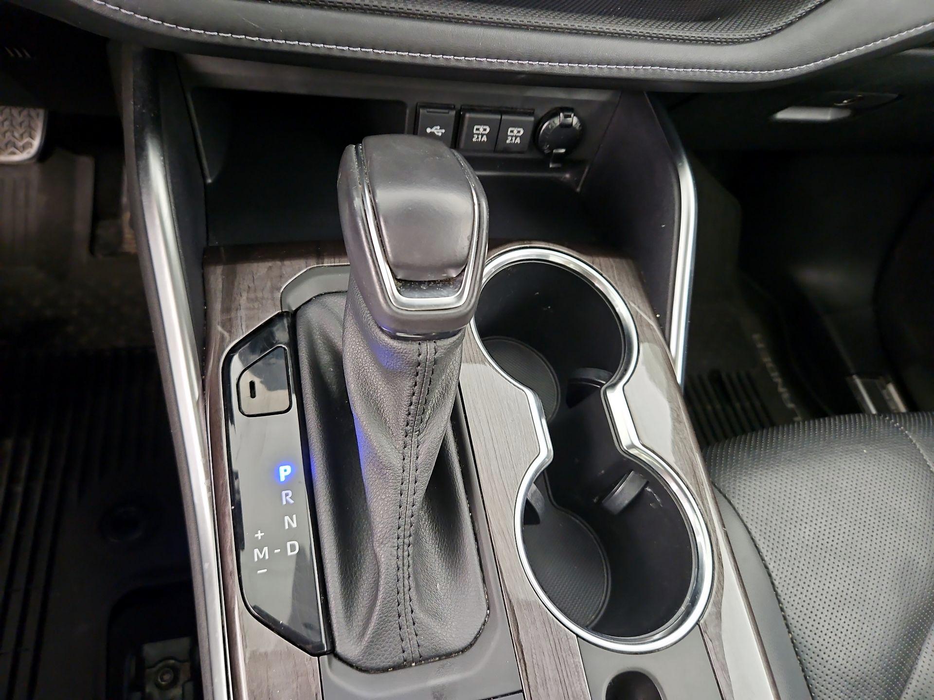 Thumbnail: 2021 Toyota Highlander - 18