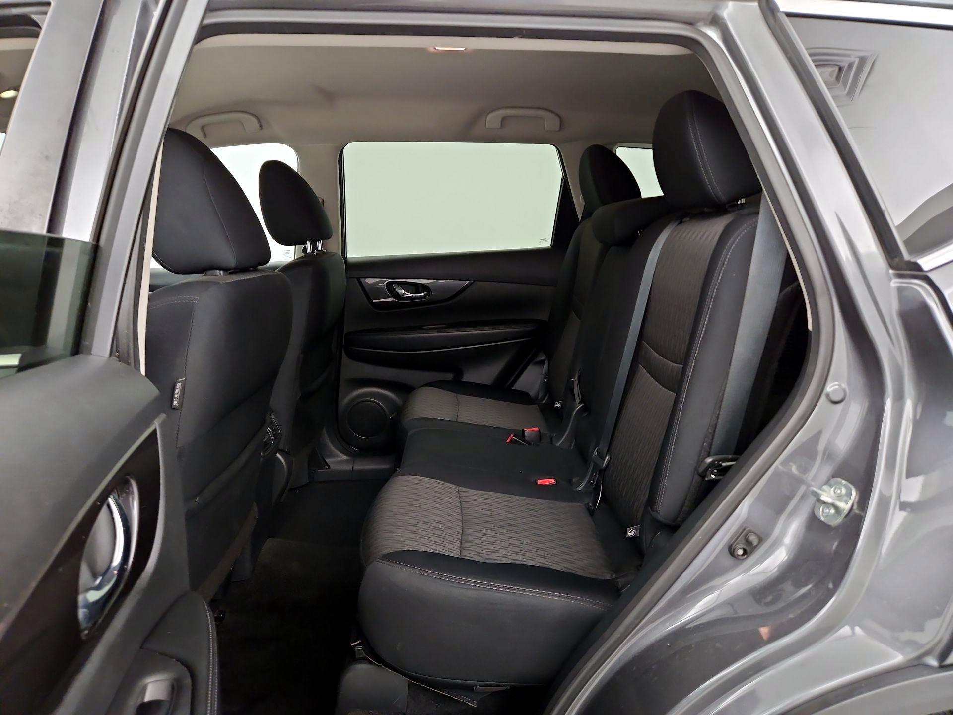 Thumbnail: 2019 Nissan Rogue - 19