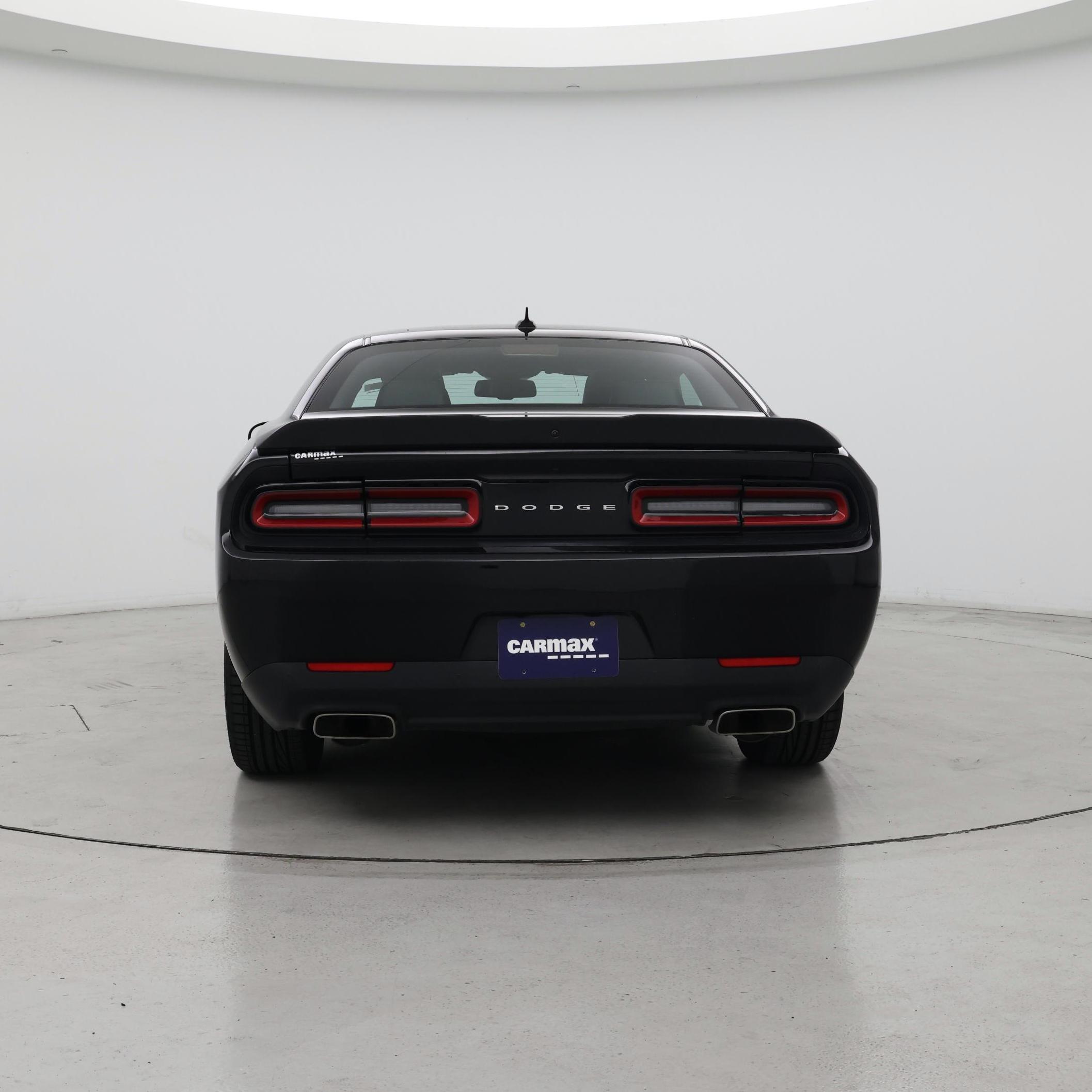 Thumbnail: 2017 Dodge Challenger - 6