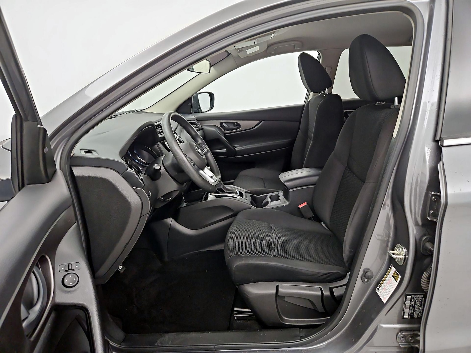 2019 Nissan Rogue Sport S - Photo 12