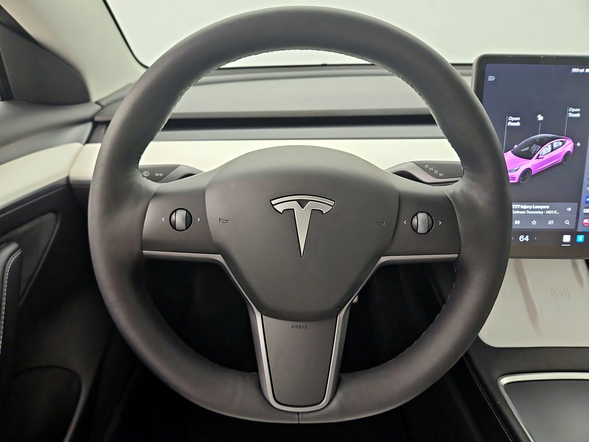 Thumbnail: 2022 Tesla Model 3 - 10