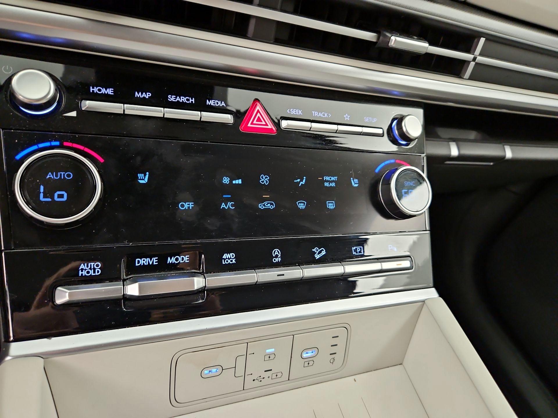 Thumbnail: 2025 Hyundai Santa Fe - 16