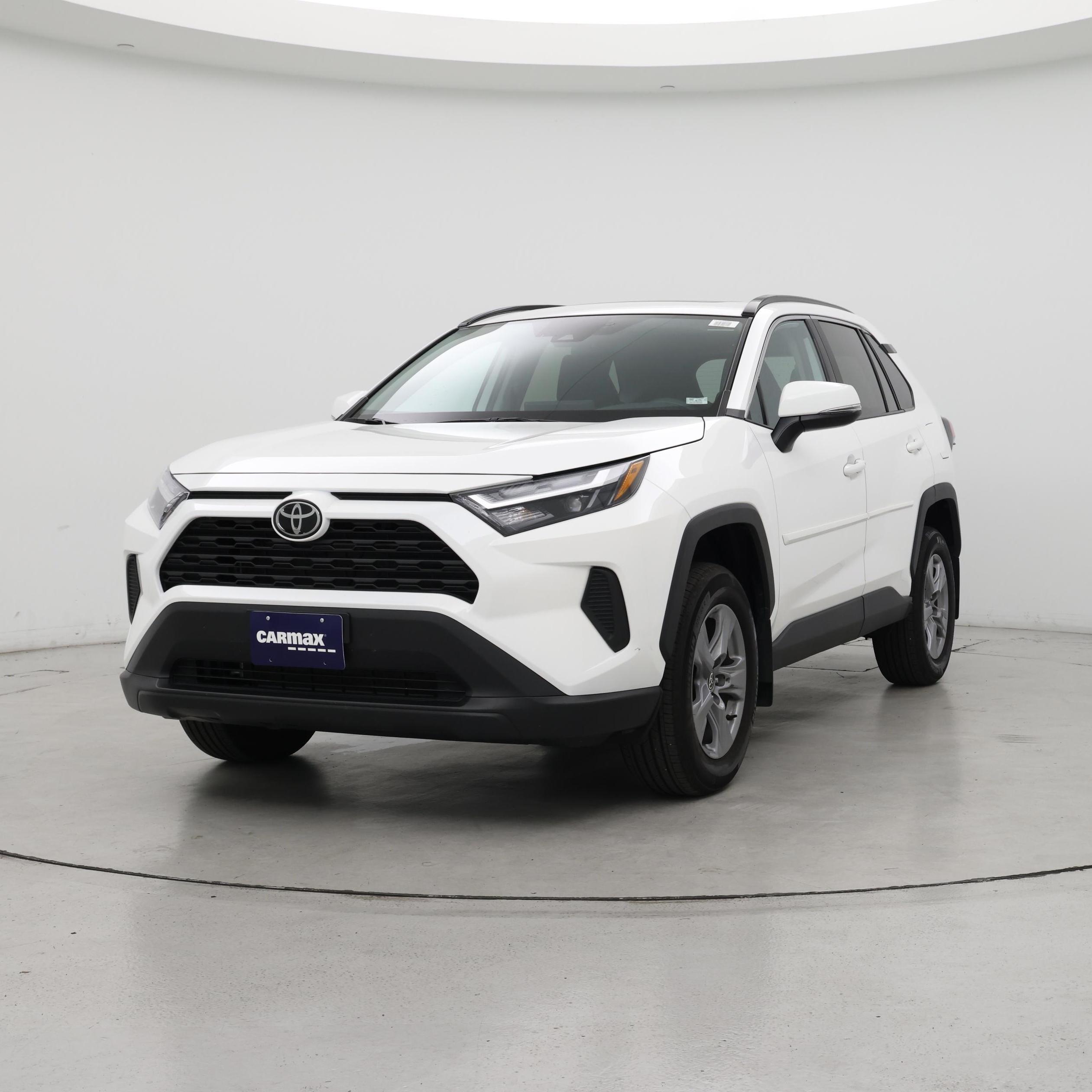 Thumbnail: 2022 Toyota RAV4 - 4