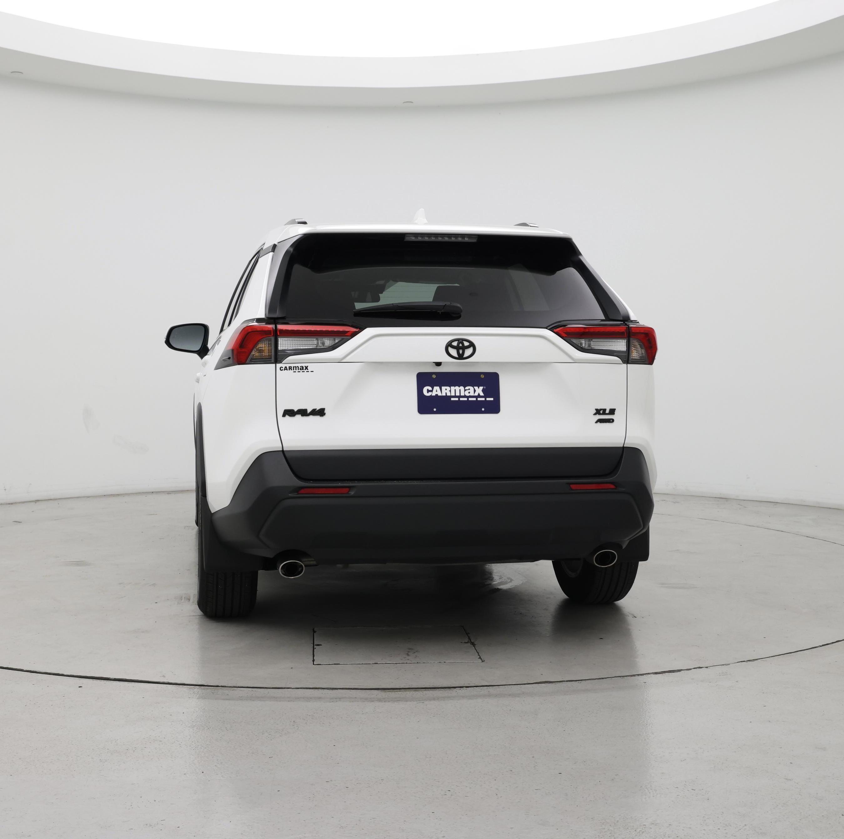 Thumbnail: 2022 Toyota RAV4 - 6
