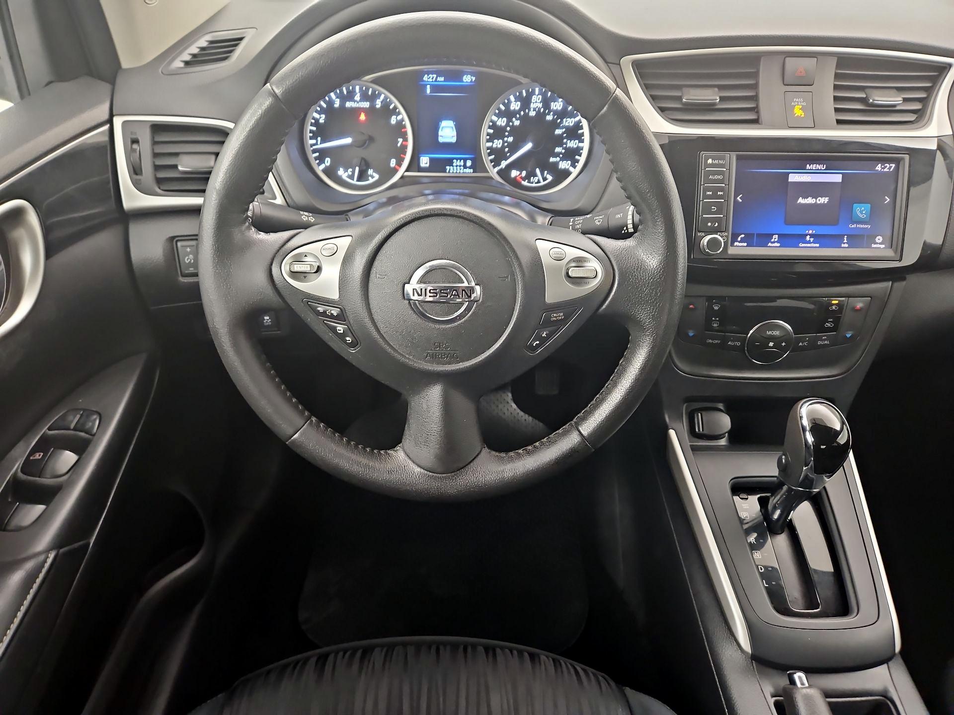 Thumbnail: 2019 Nissan Sentra - 10