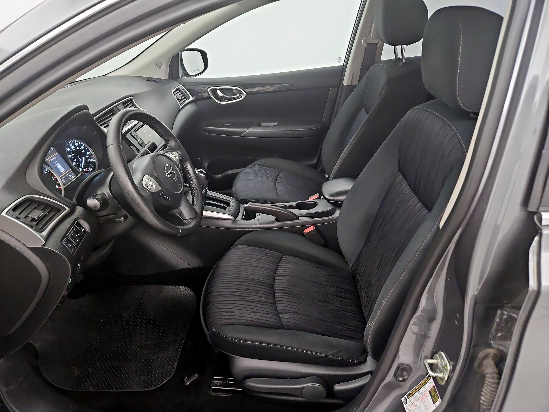 Thumbnail: 2019 Nissan Sentra - 11