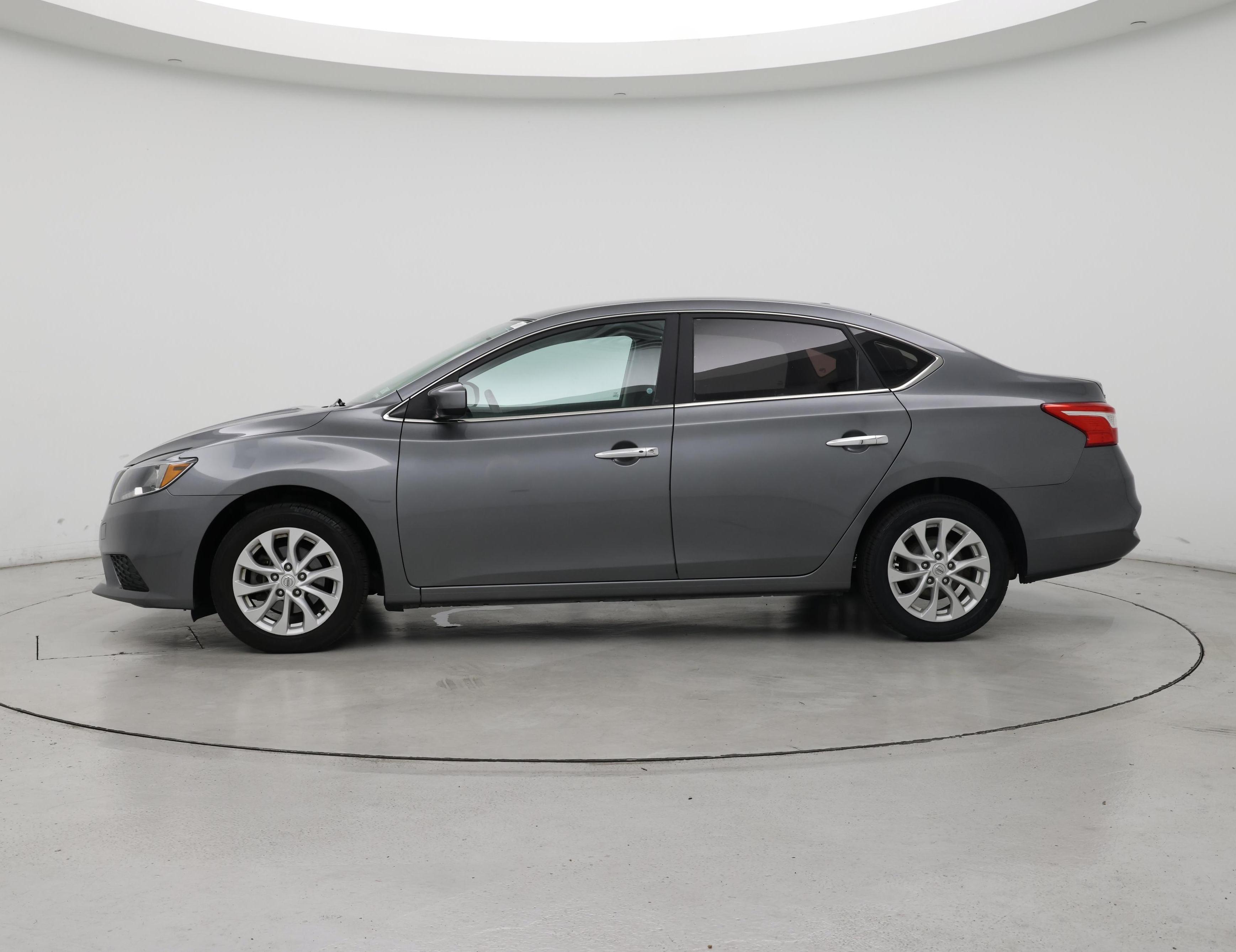 Thumbnail: 2019 Nissan Sentra - 3