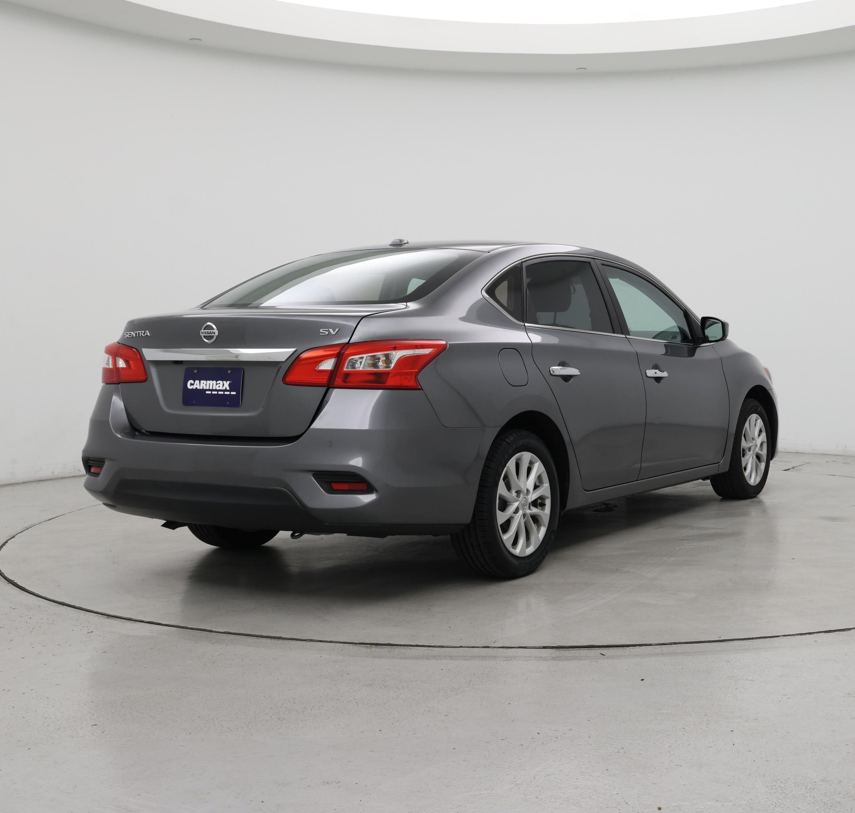 Thumbnail: 2019 Nissan Sentra - 8