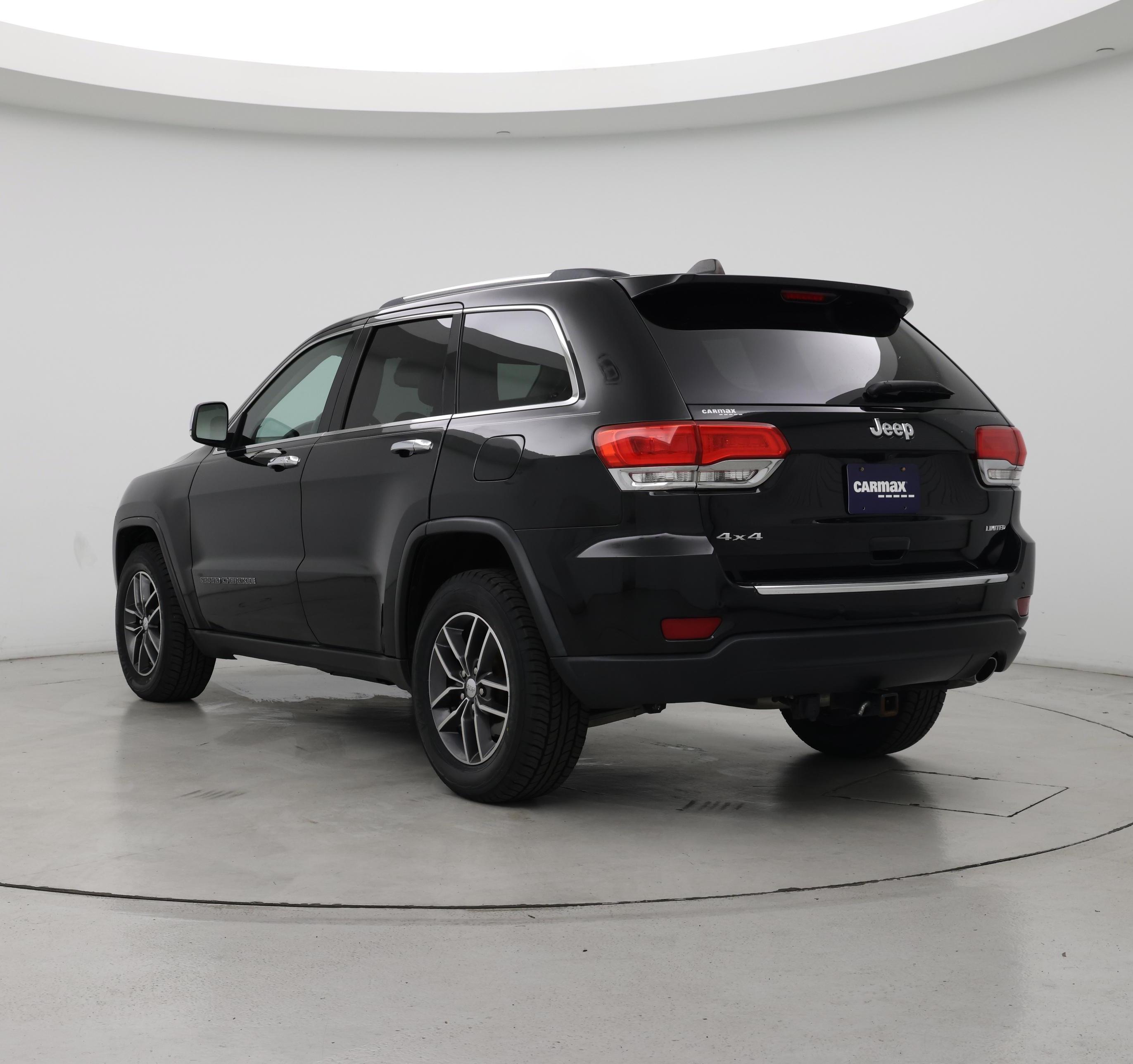 Thumbnail: 2017 Jeep Grand Cherokee - 2