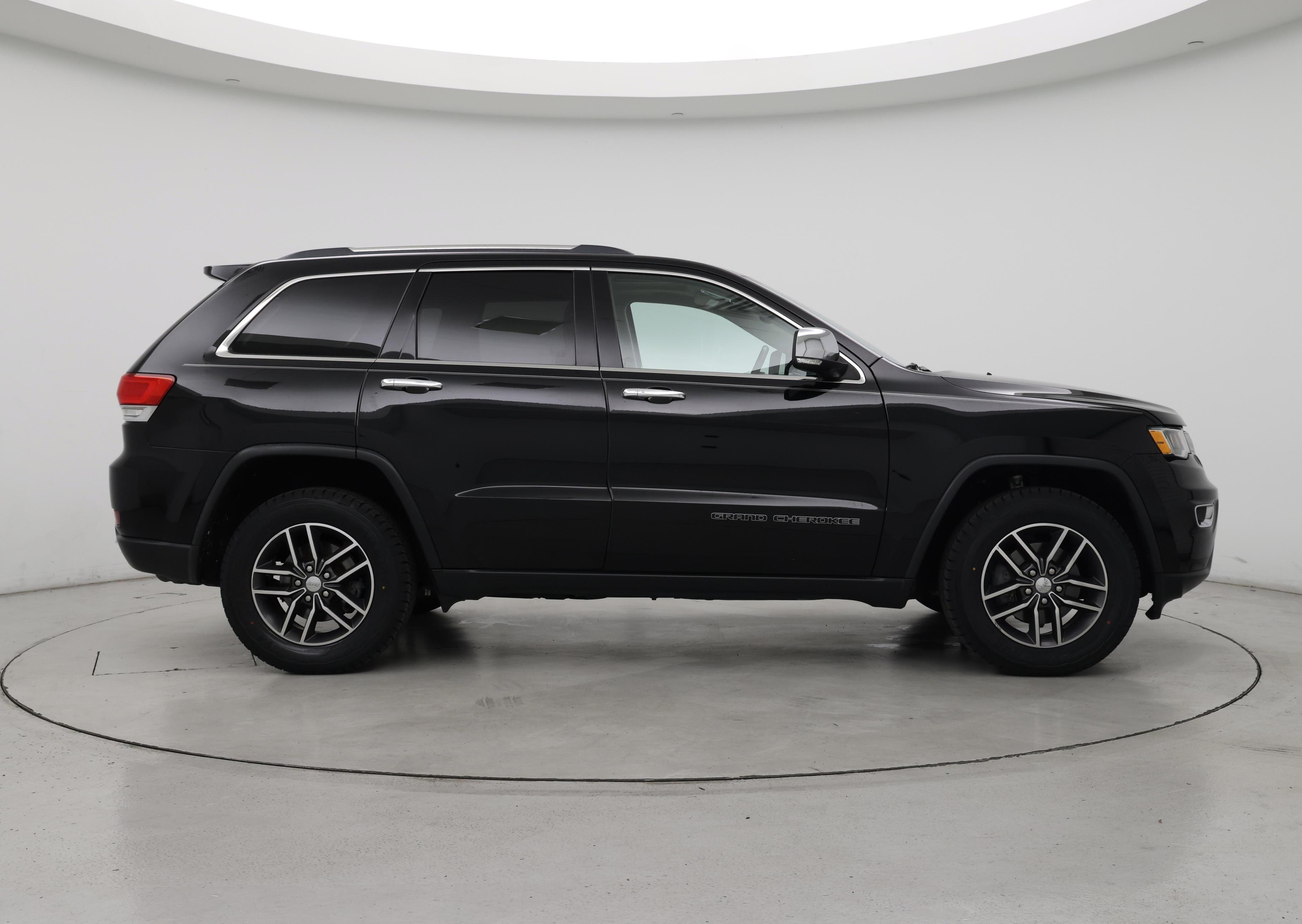 Thumbnail: 2017 Jeep Grand Cherokee - 7