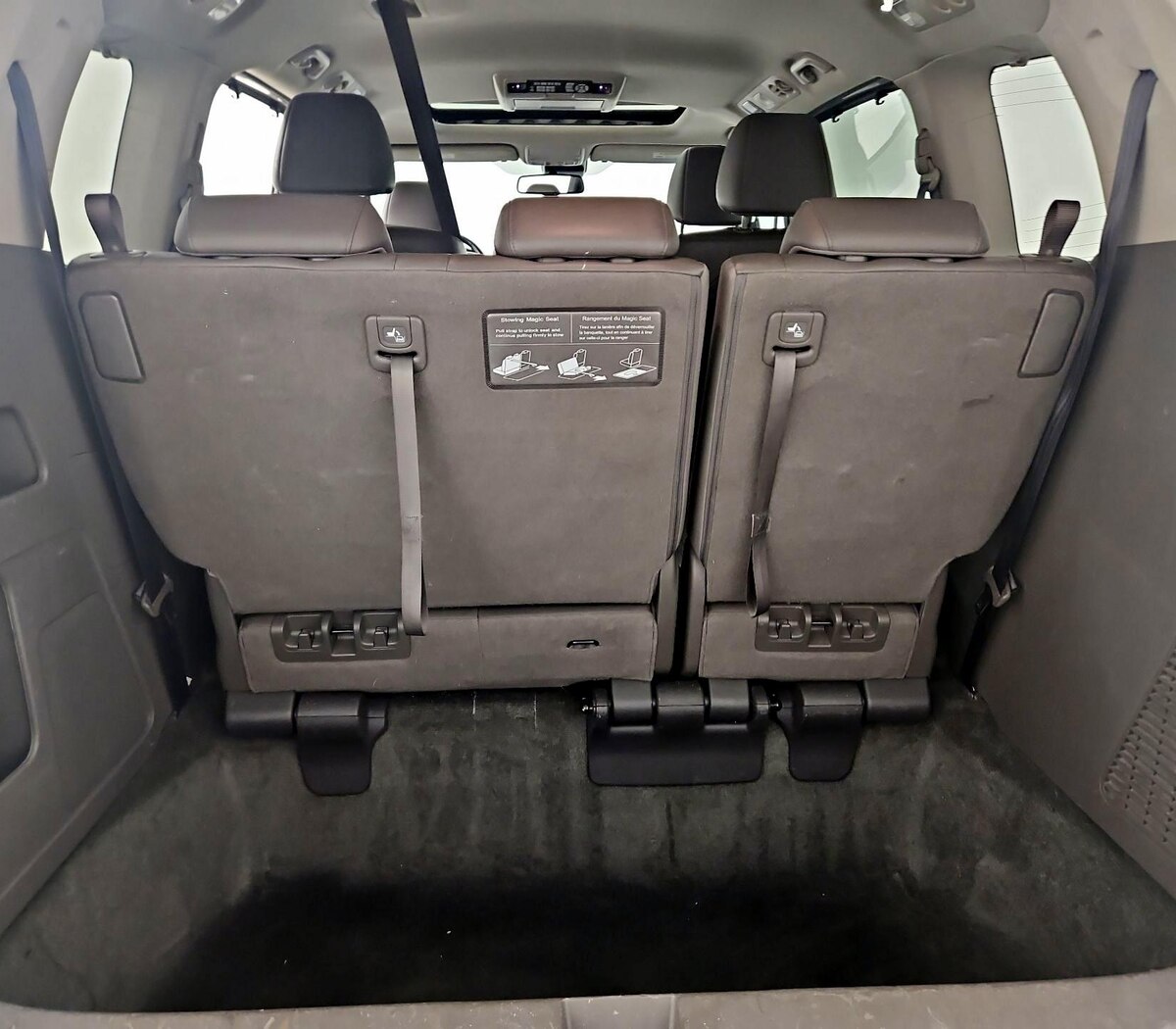 Trunk/Cargo (Seats Up)