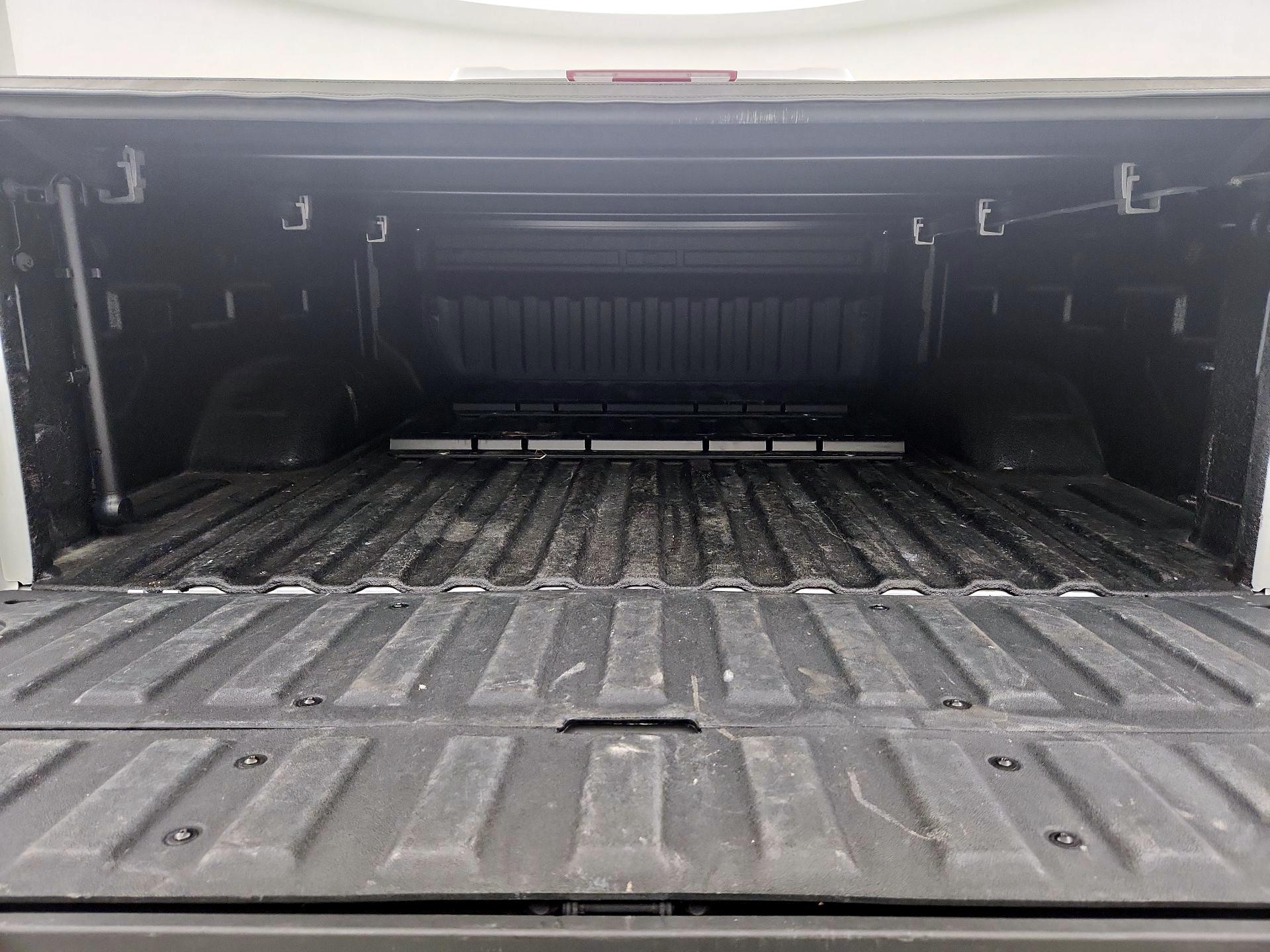 Thumbnail: 2023 Chevrolet Silverado 2500 - 20