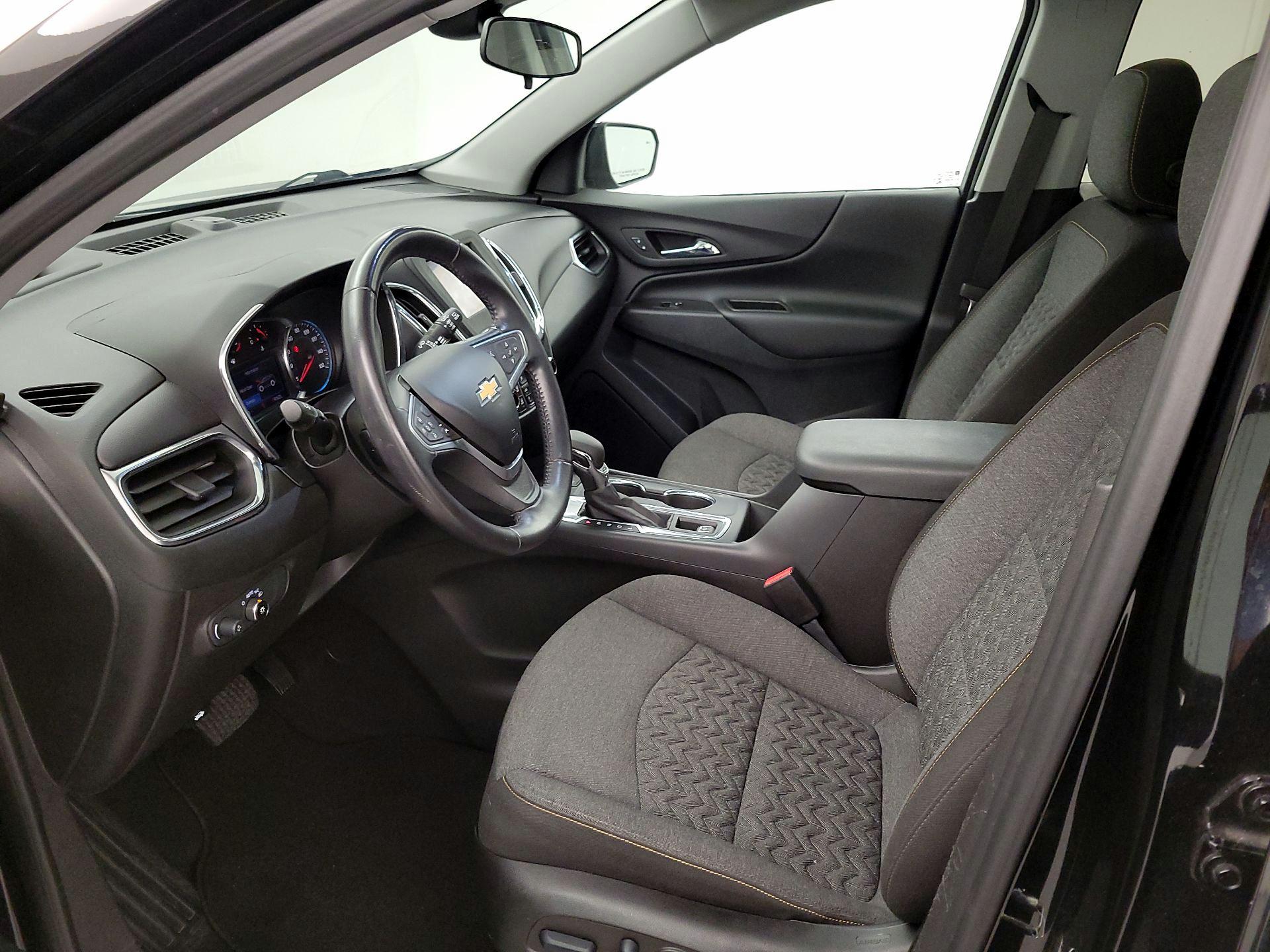 Thumbnail: 2022 Chevrolet Equinox - 11