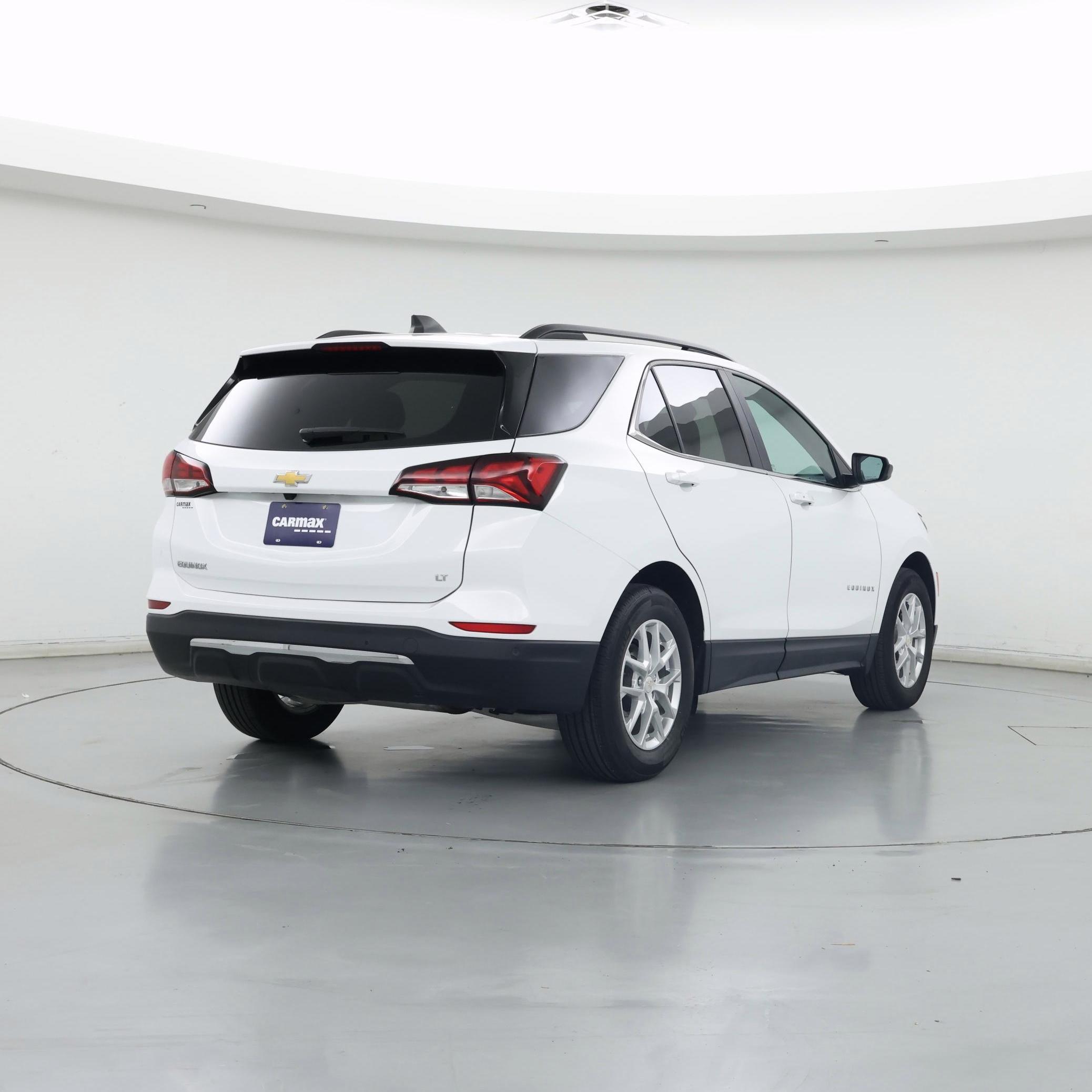 Thumbnail: 2022 Chevrolet Equinox - 8
