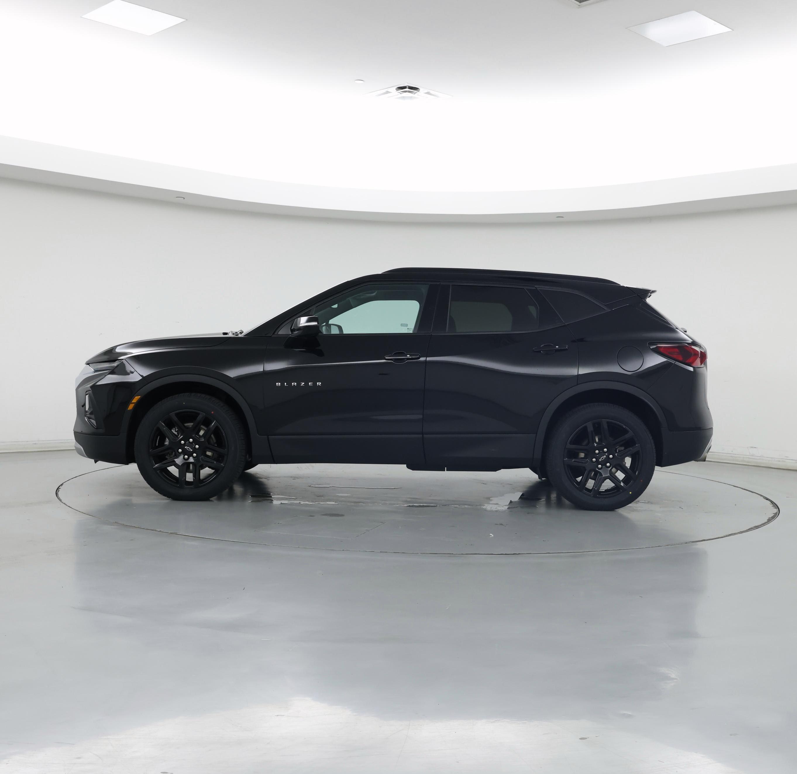 Thumbnail: 2022 Chevrolet Blazer - 3