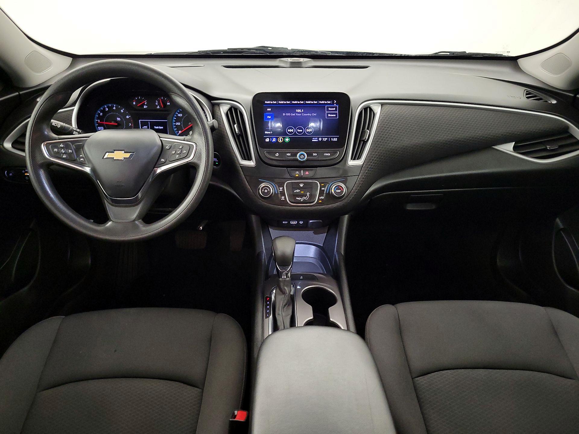 Thumbnail: 2023 Chevrolet Malibu - 9