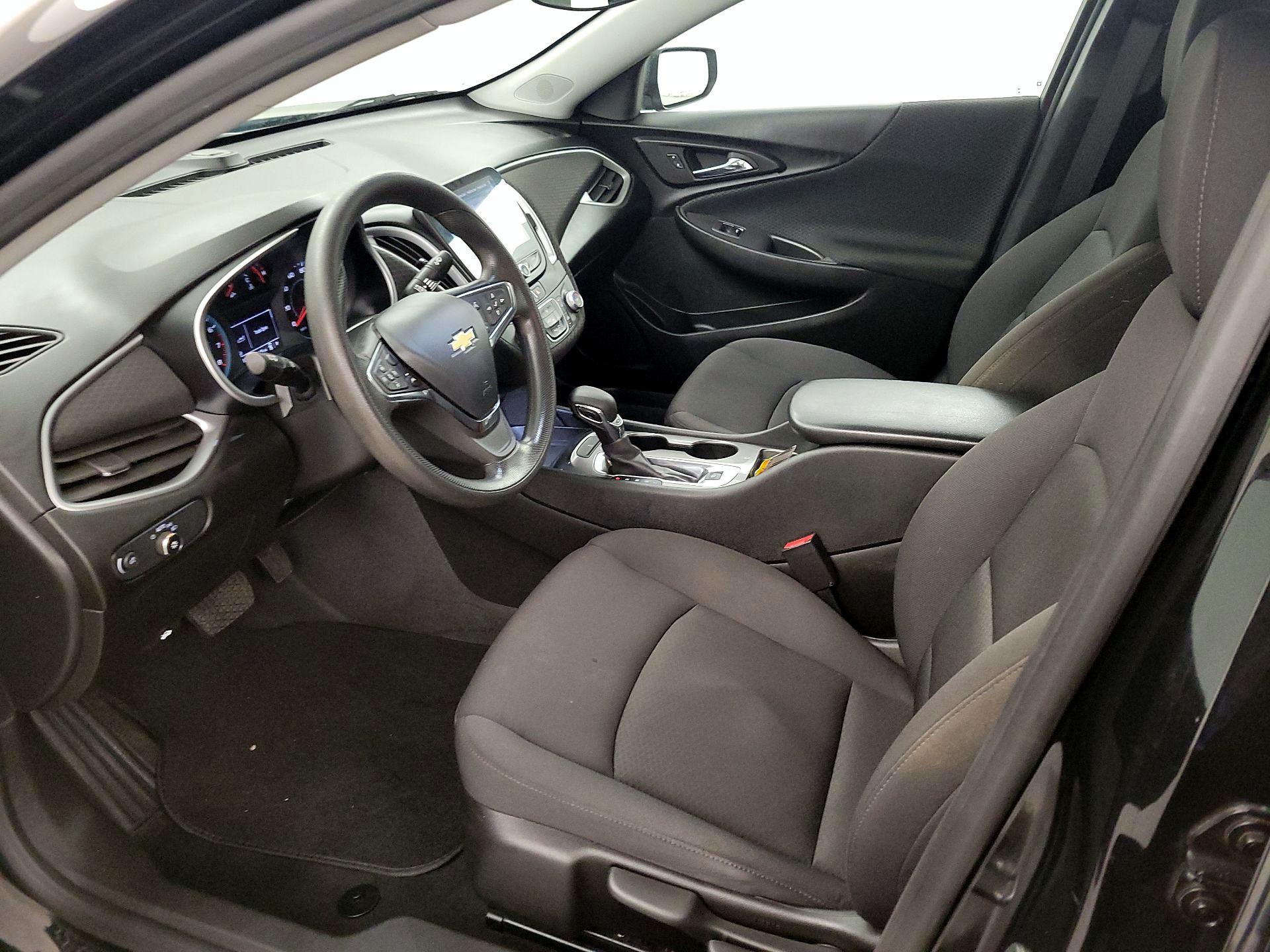Thumbnail: 2023 Chevrolet Malibu - 11