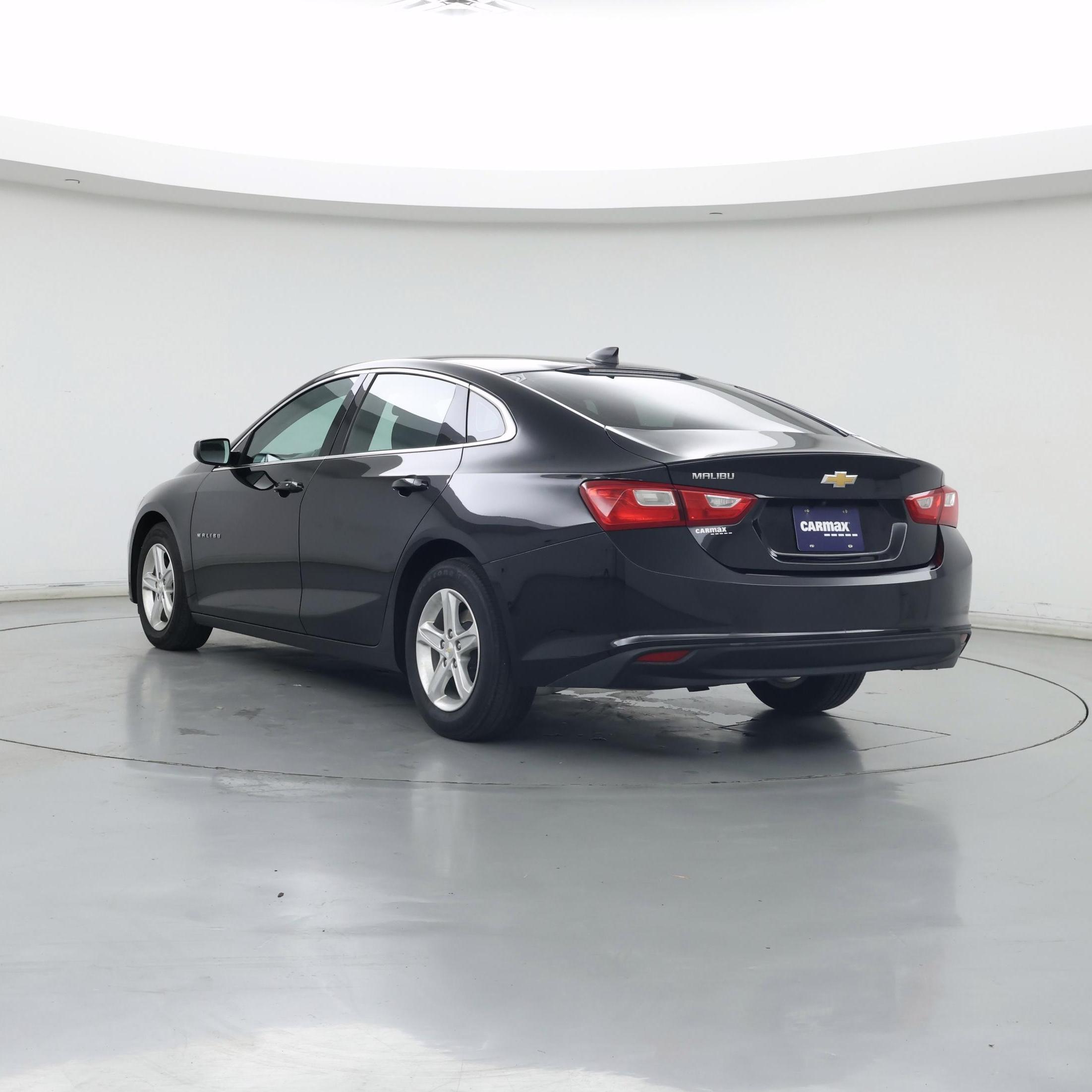 Thumbnail: 2023 Chevrolet Malibu - 2