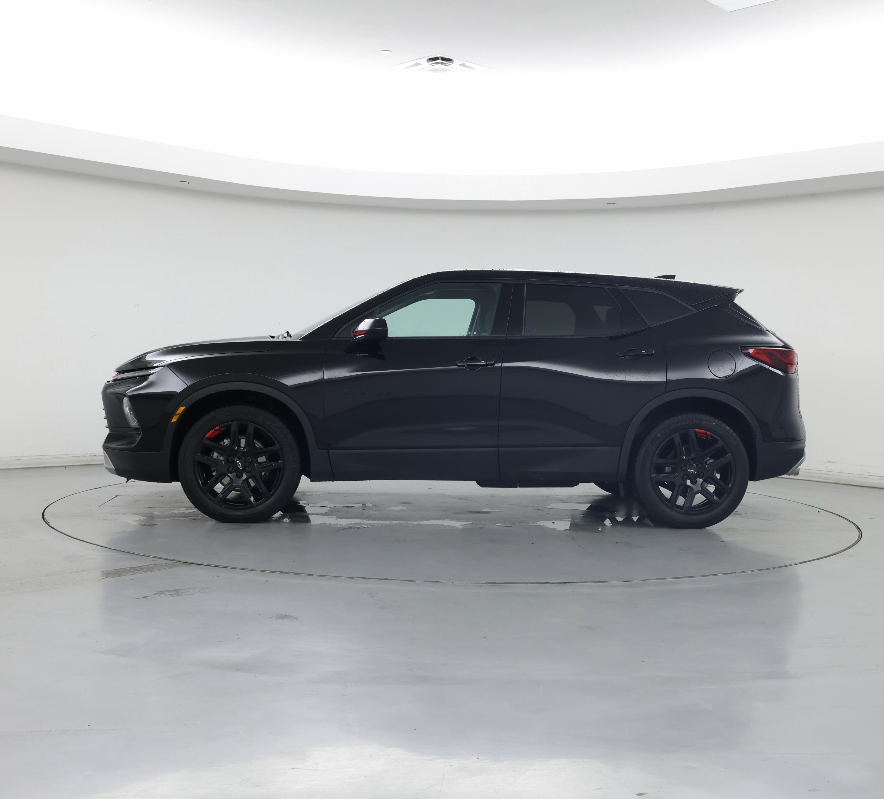 Thumbnail: 2023 Chevrolet Blazer - 3