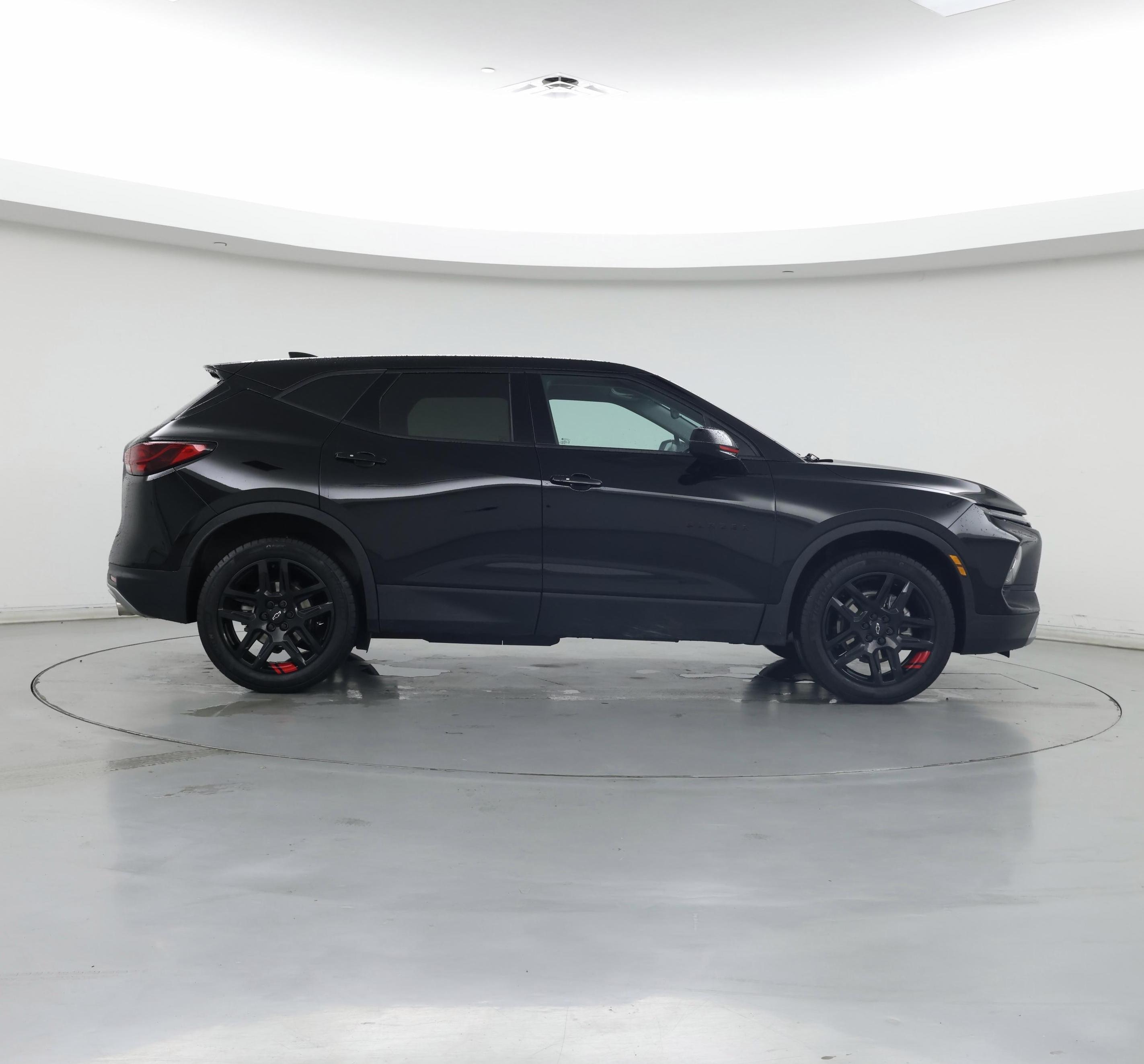 Thumbnail: 2023 Chevrolet Blazer - 7