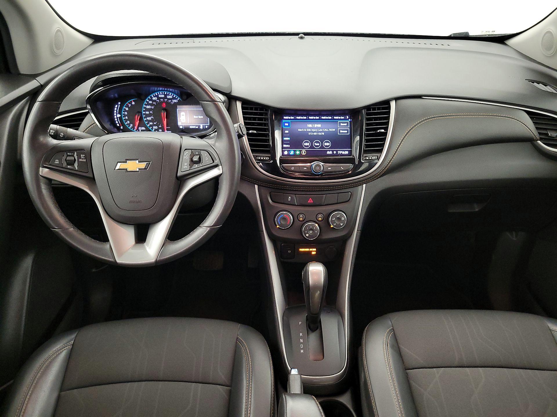 Thumbnail: 2022 Chevrolet Trax - 9
